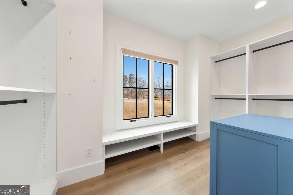 4238 Bayridge Drive Property Photo 38