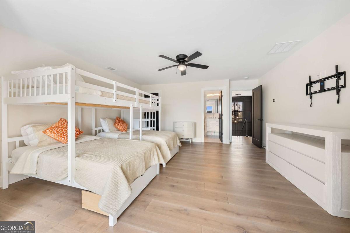 4238 Bayridge Drive Property Photo 44