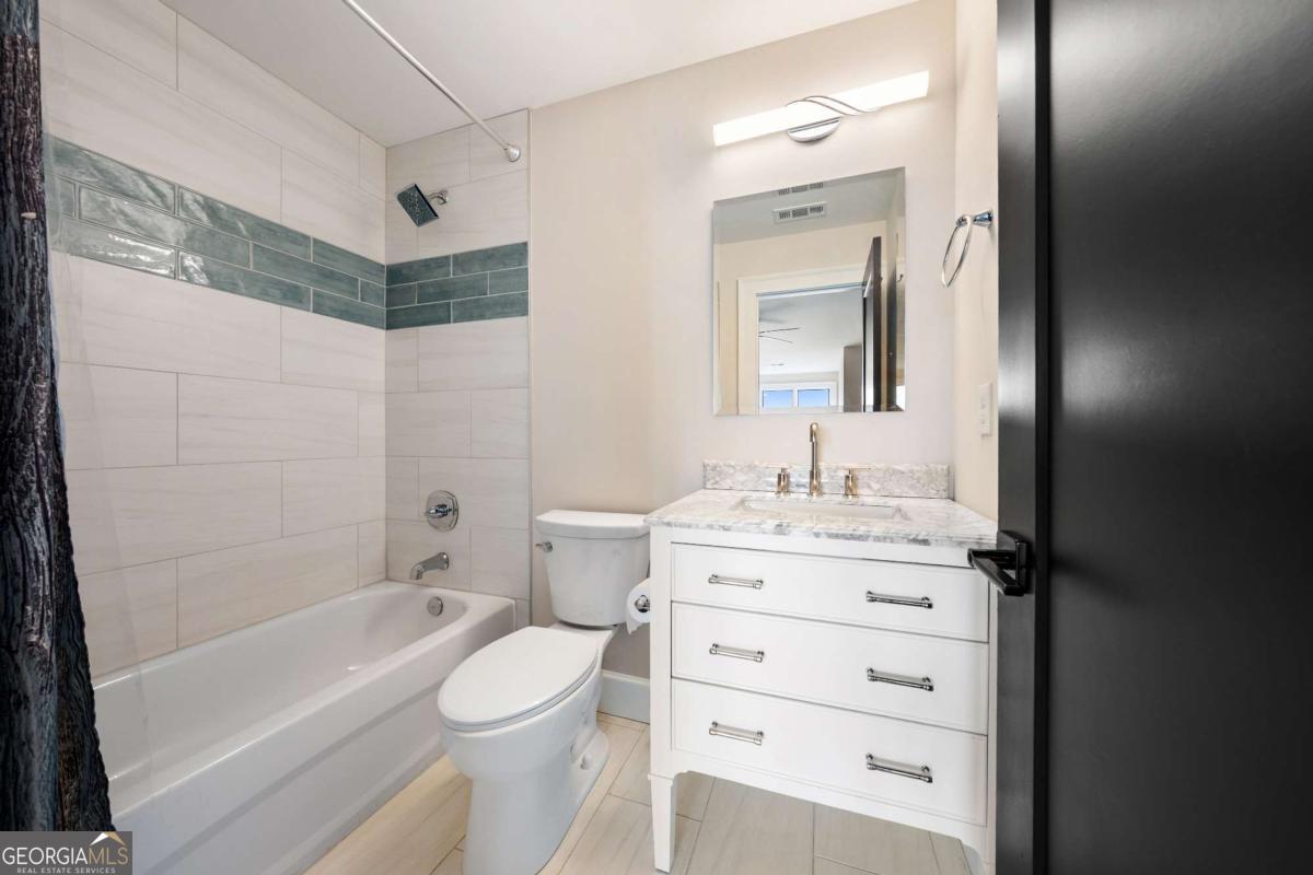4238 Bayridge Drive Property Photo 45