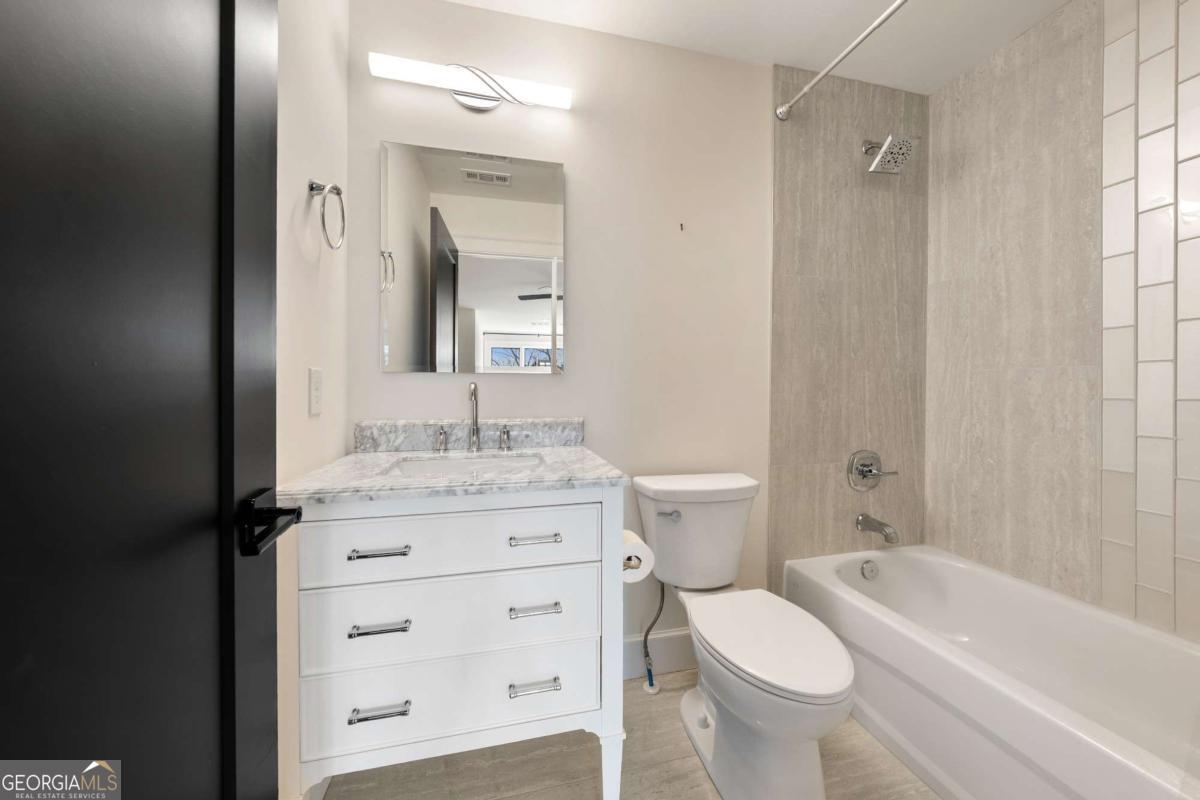 4238 Bayridge Drive Property Photo 49