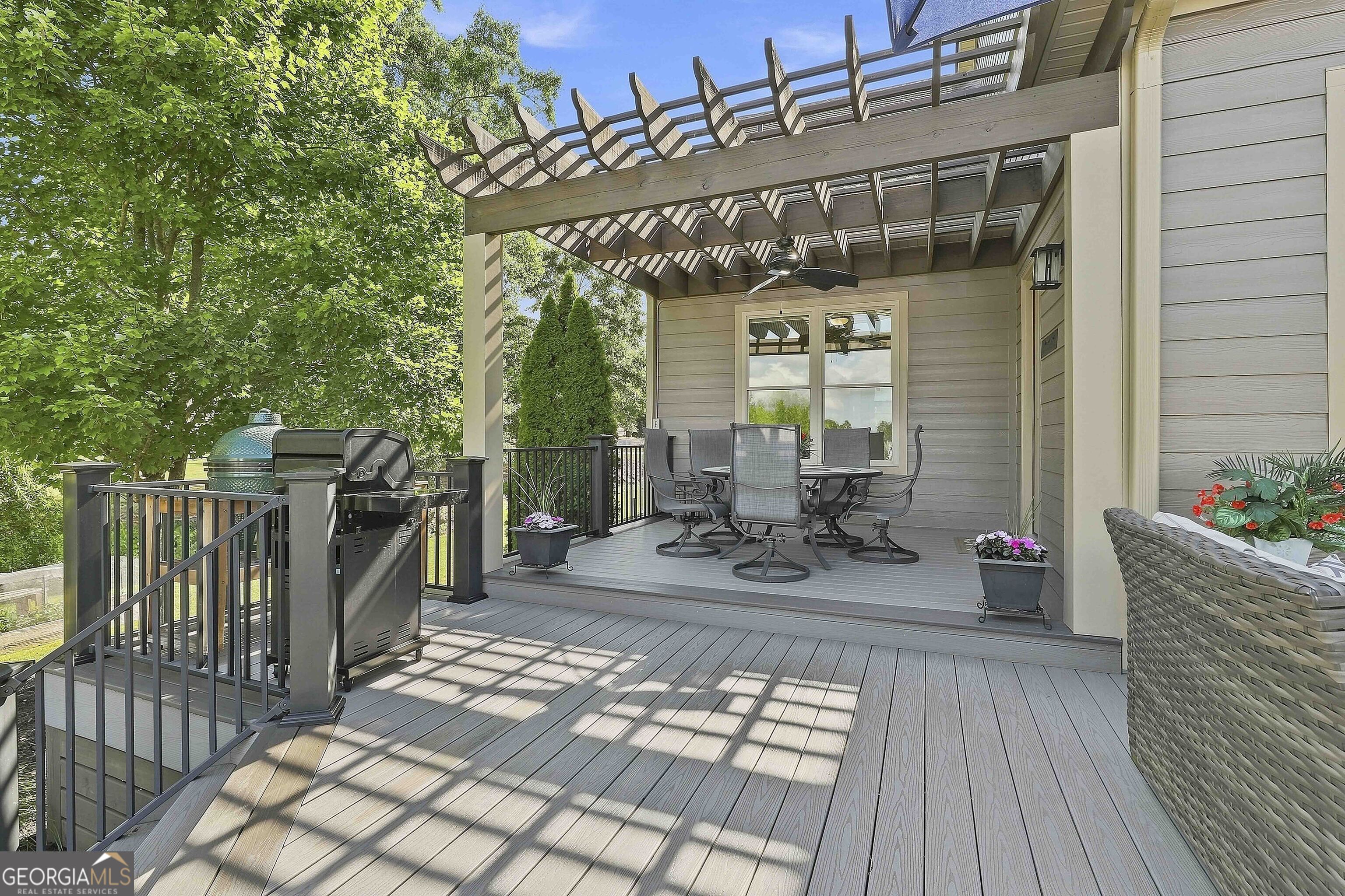 402 Vanderbilt Parkway Property Photo 45