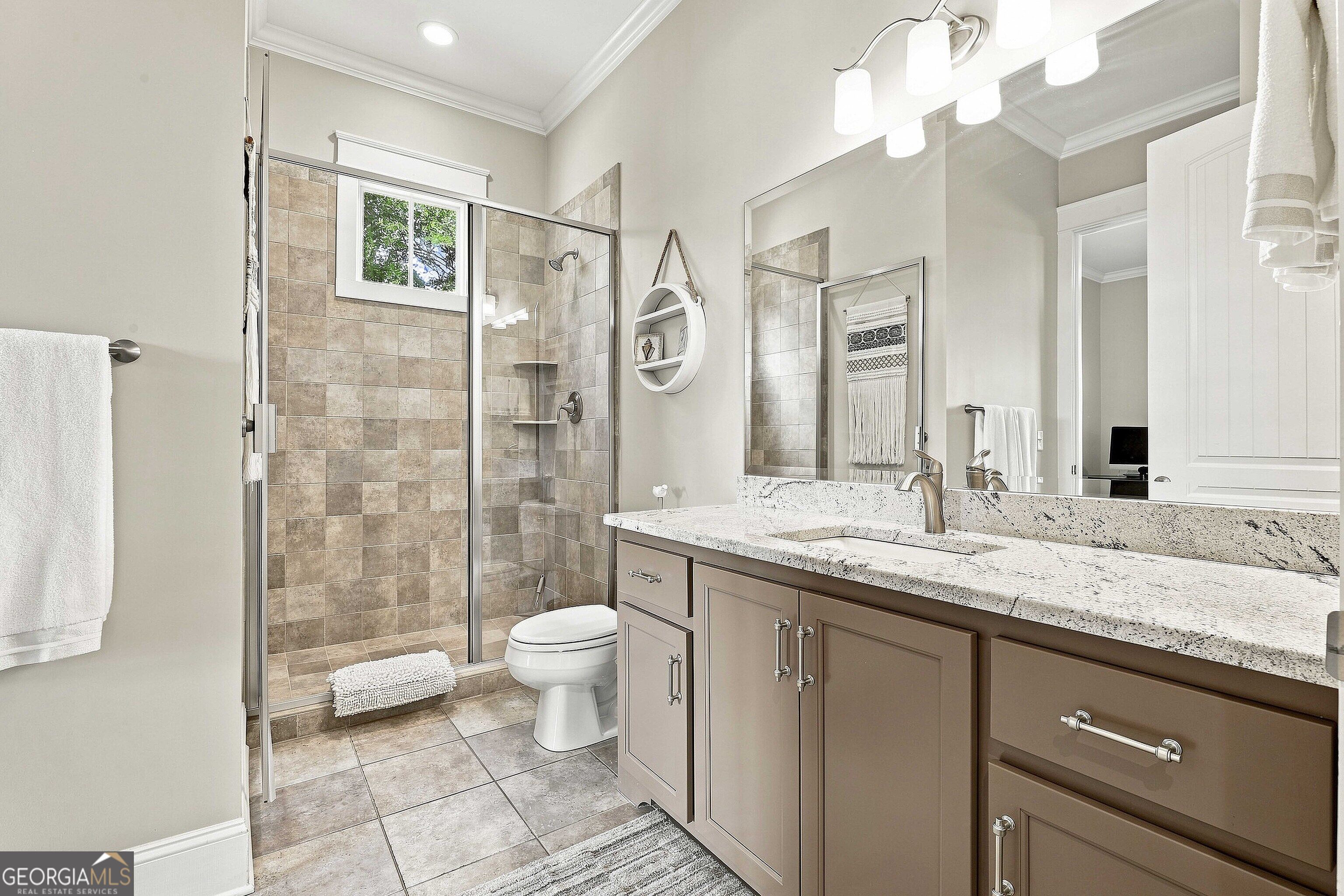 402 Vanderbilt Parkway Property Photo 70