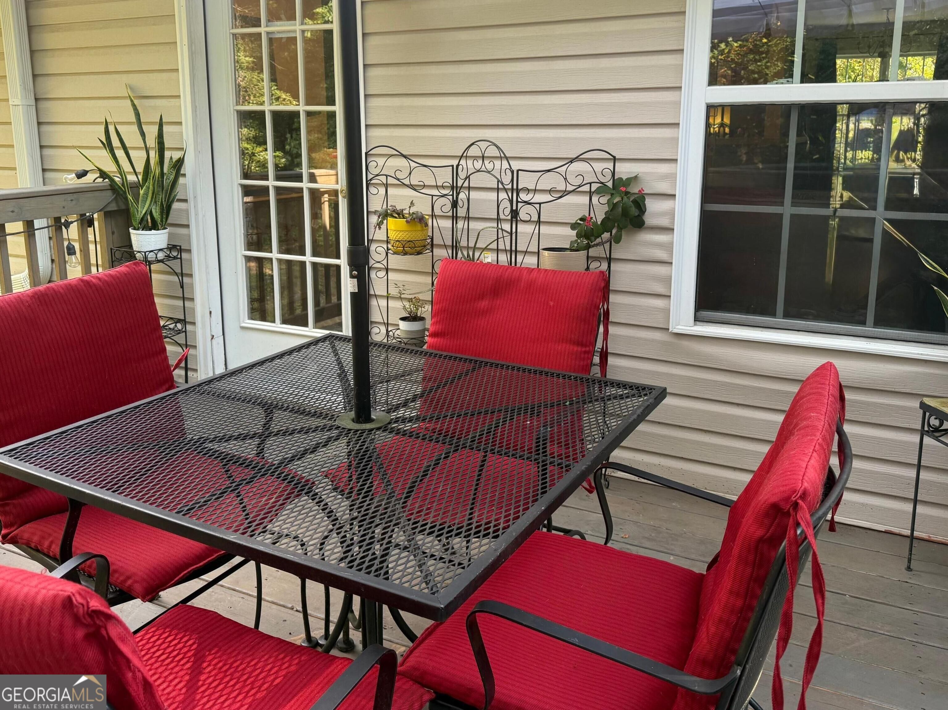 35 Sandstone Court Property Photo 28