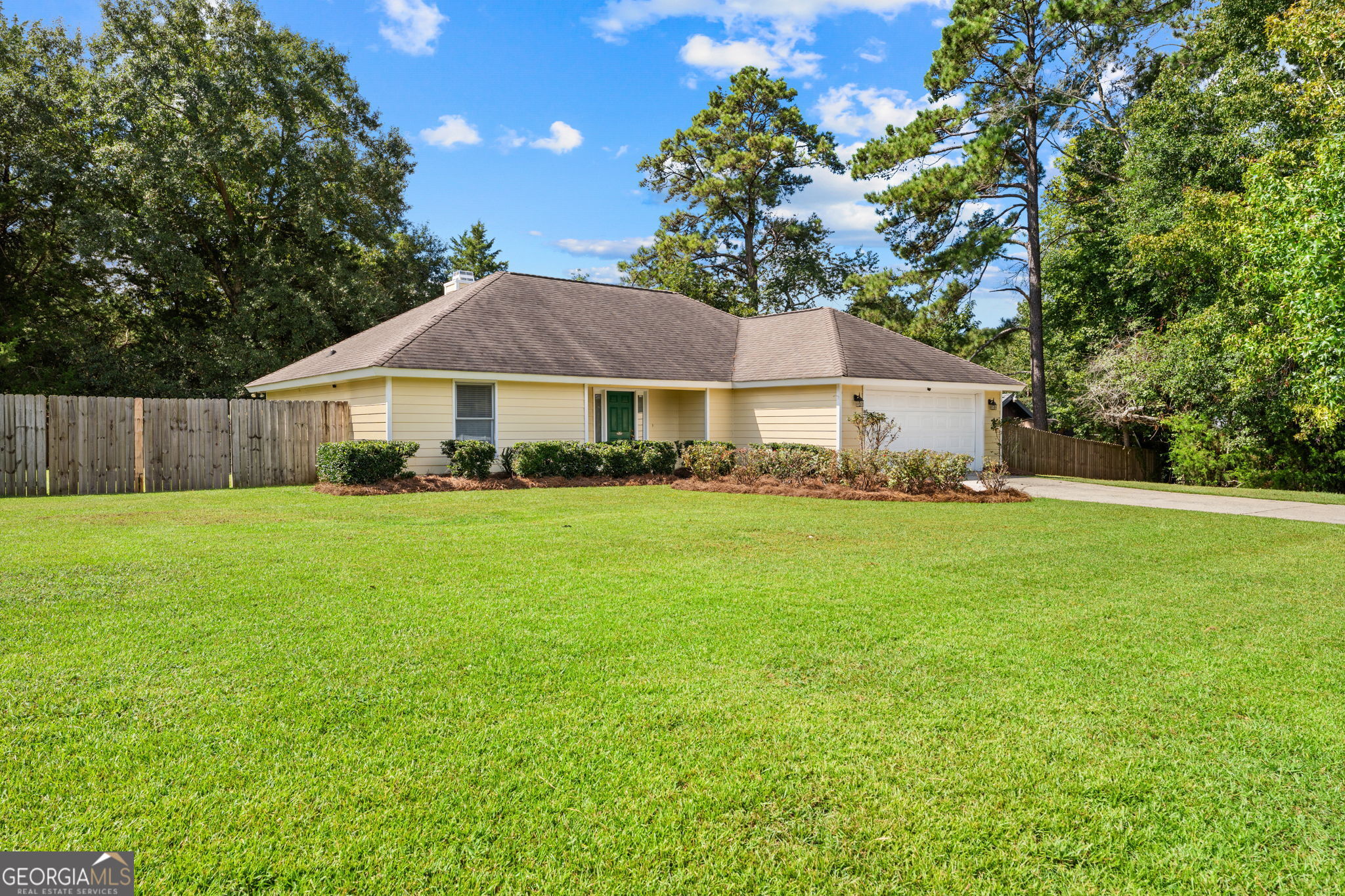 219 Williams Drive Property Photo 2