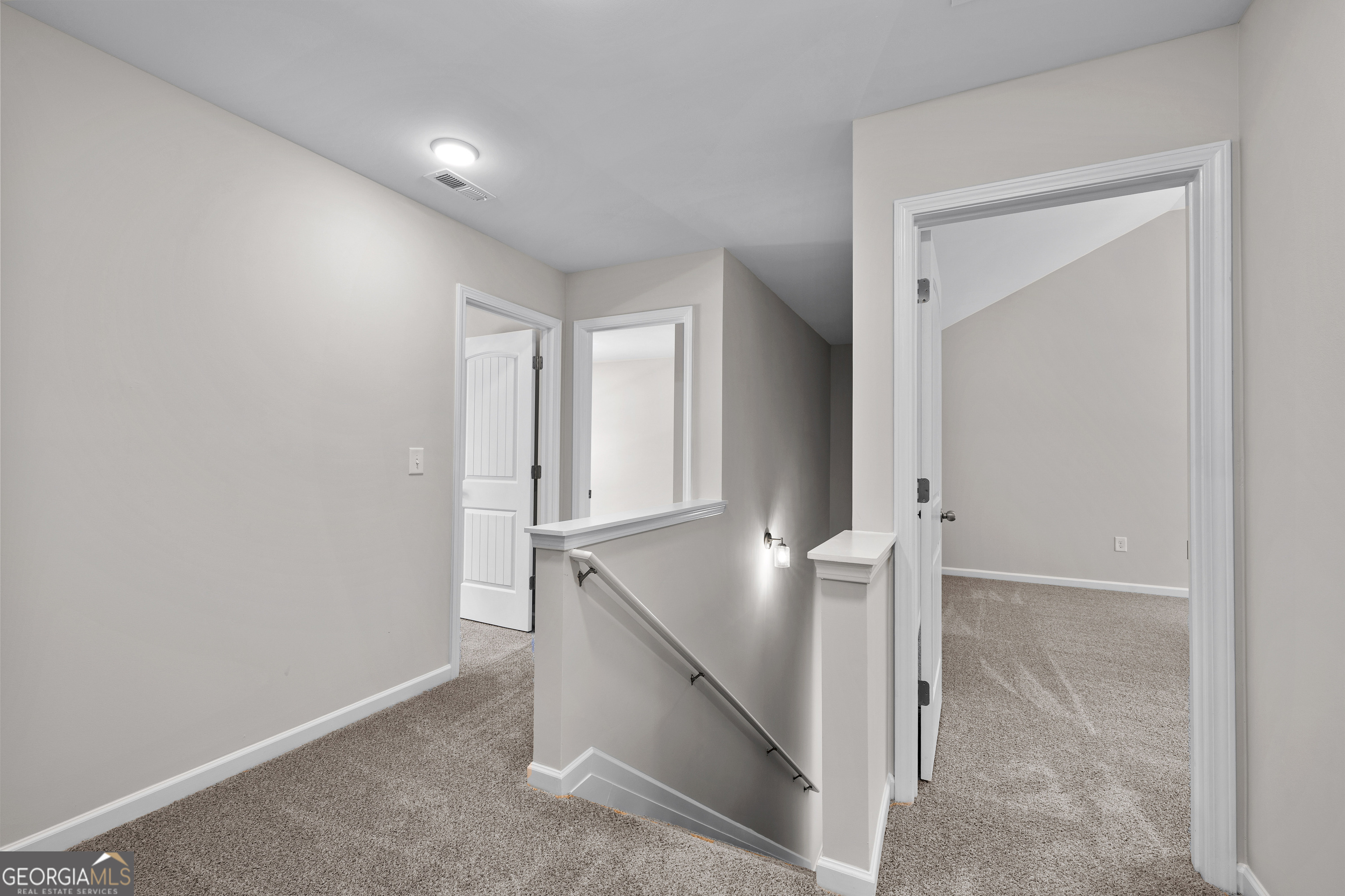 501 Charleston Place Property Photo 23