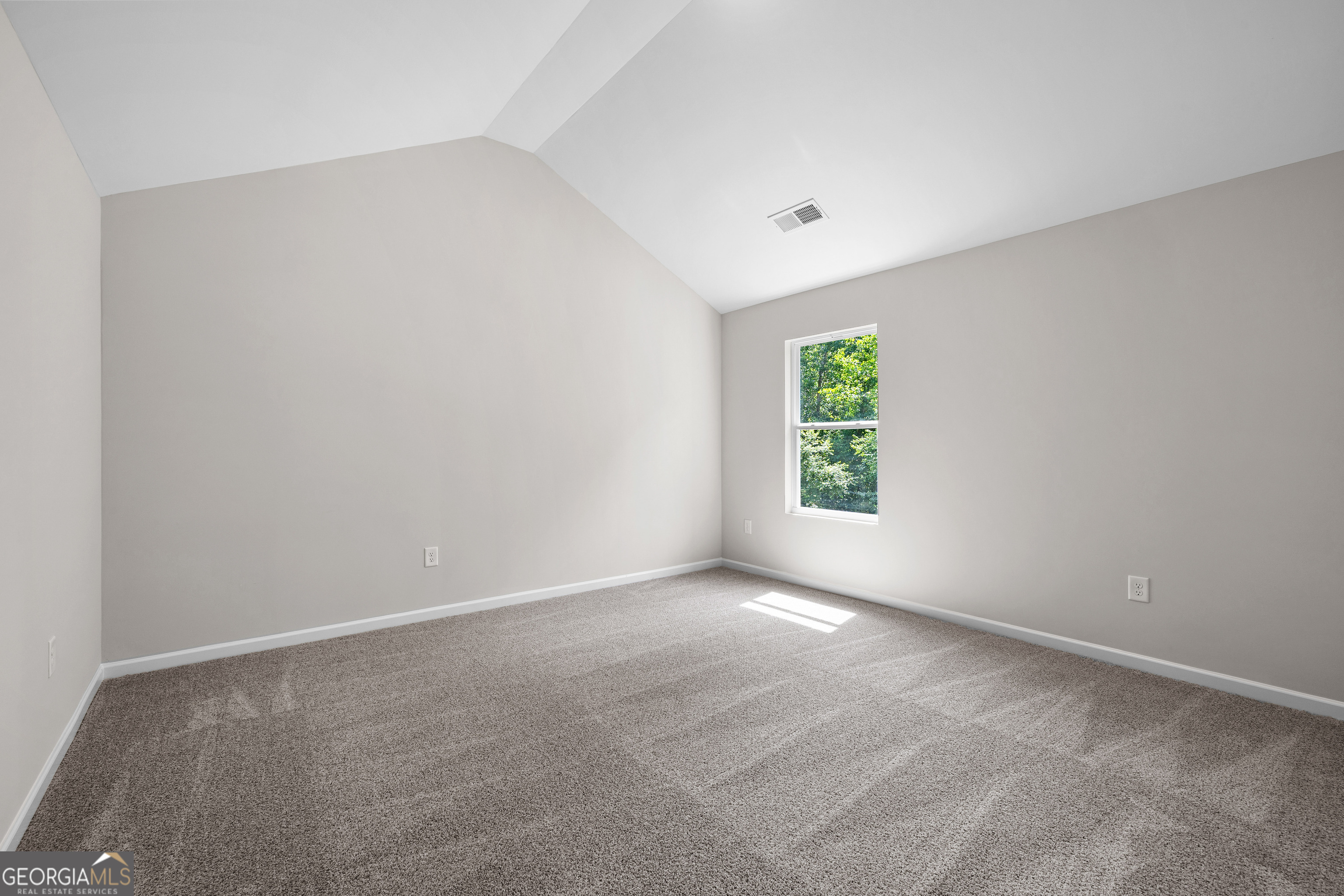 501 Charleston Place Property Photo 30
