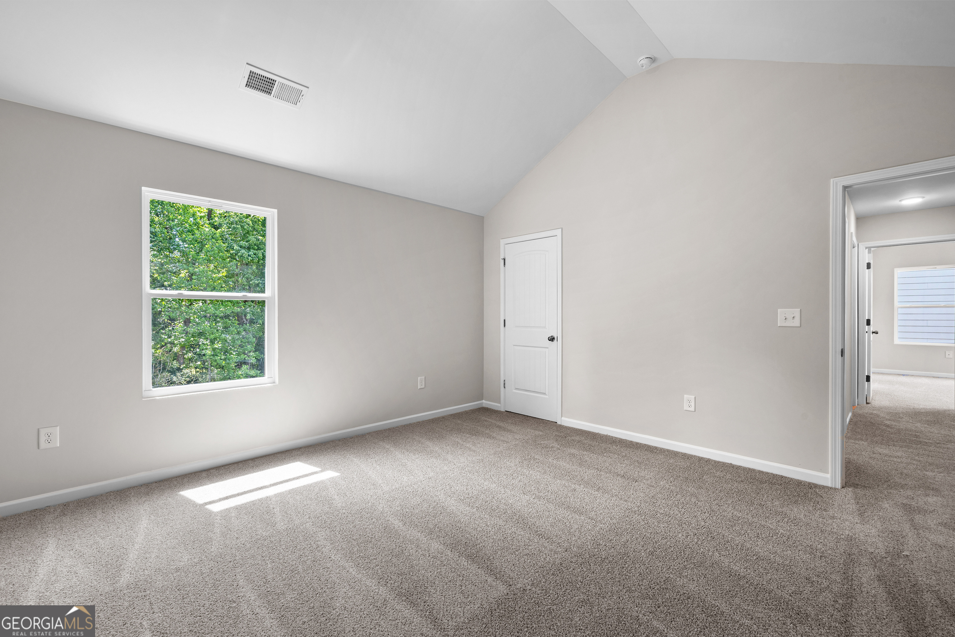 501 Charleston Place Property Photo 31