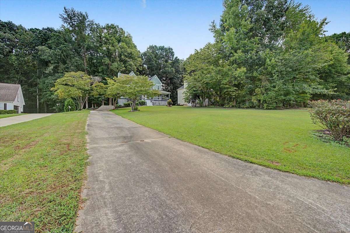 176 Cumberland Way Property Photo 3