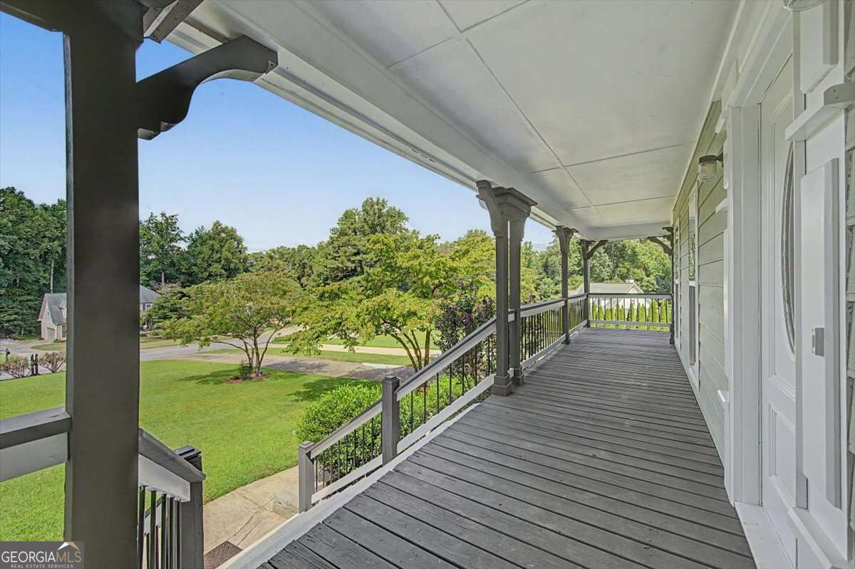 176 Cumberland Way Property Photo 5