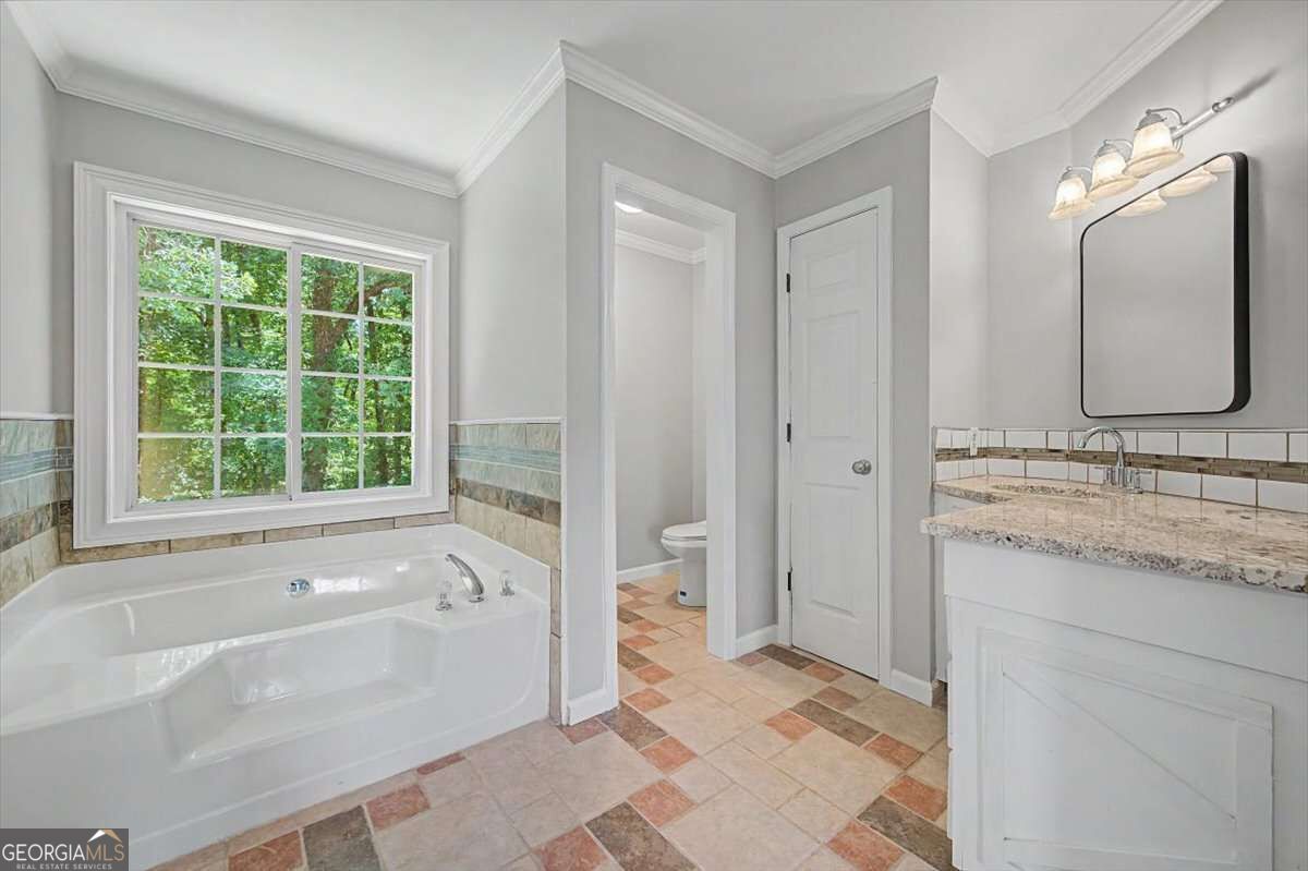 176 Cumberland Way Property Photo 40