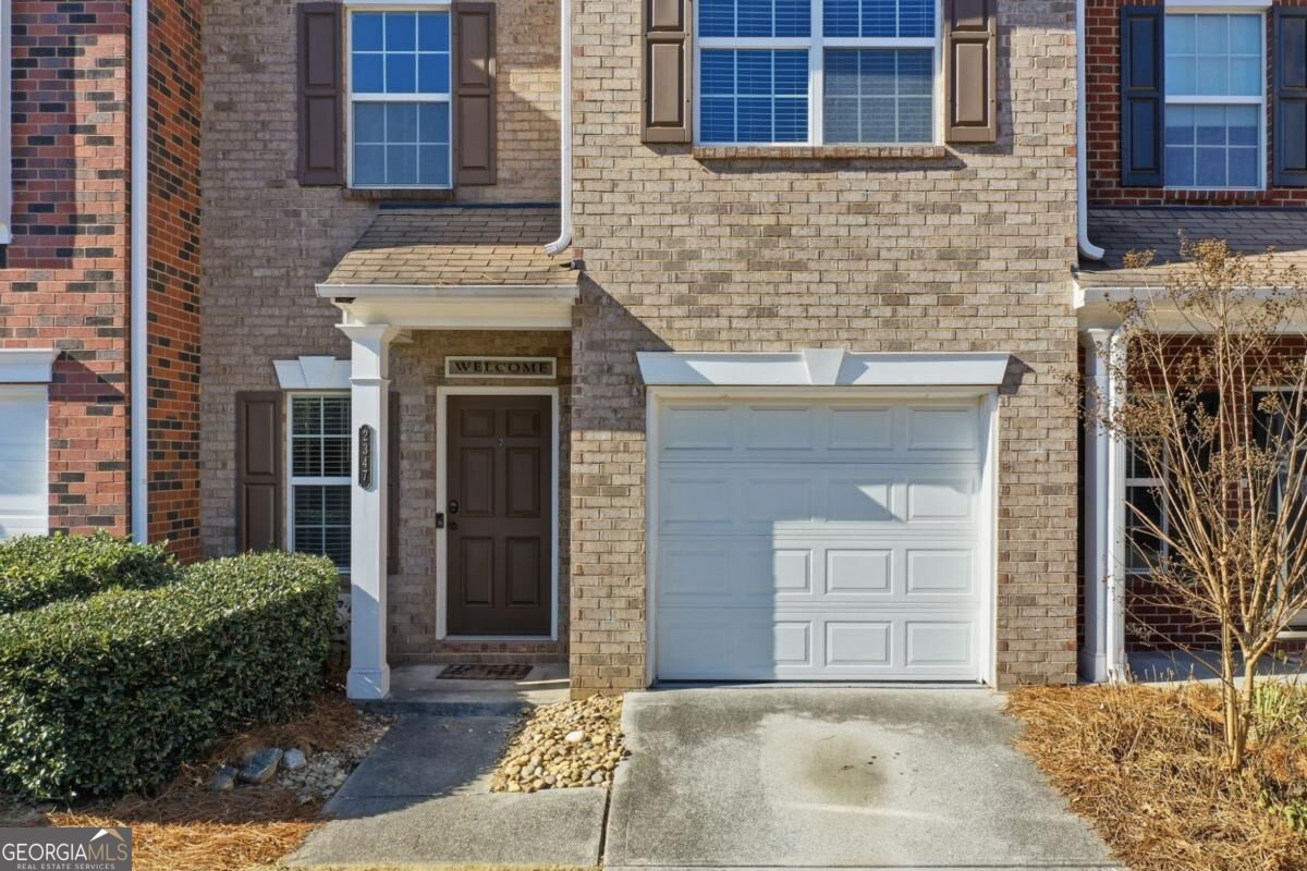2347 Heritage Park Circle Nw # 18 Property Photo 6