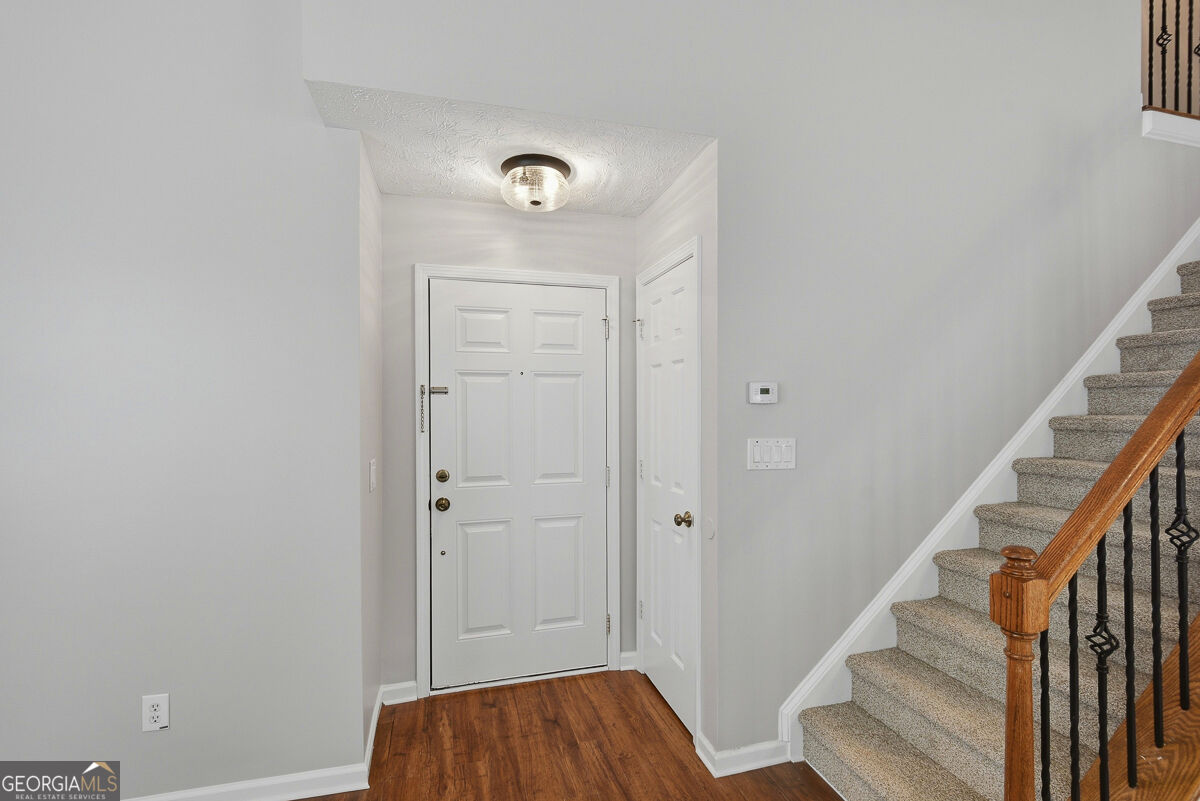 303 Hiawassee Drive Property Photo 7