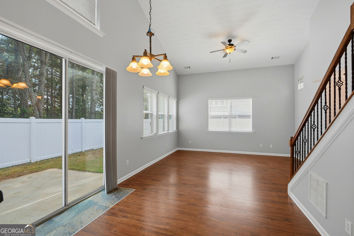 303 Hiawassee Drive Property Photo 14