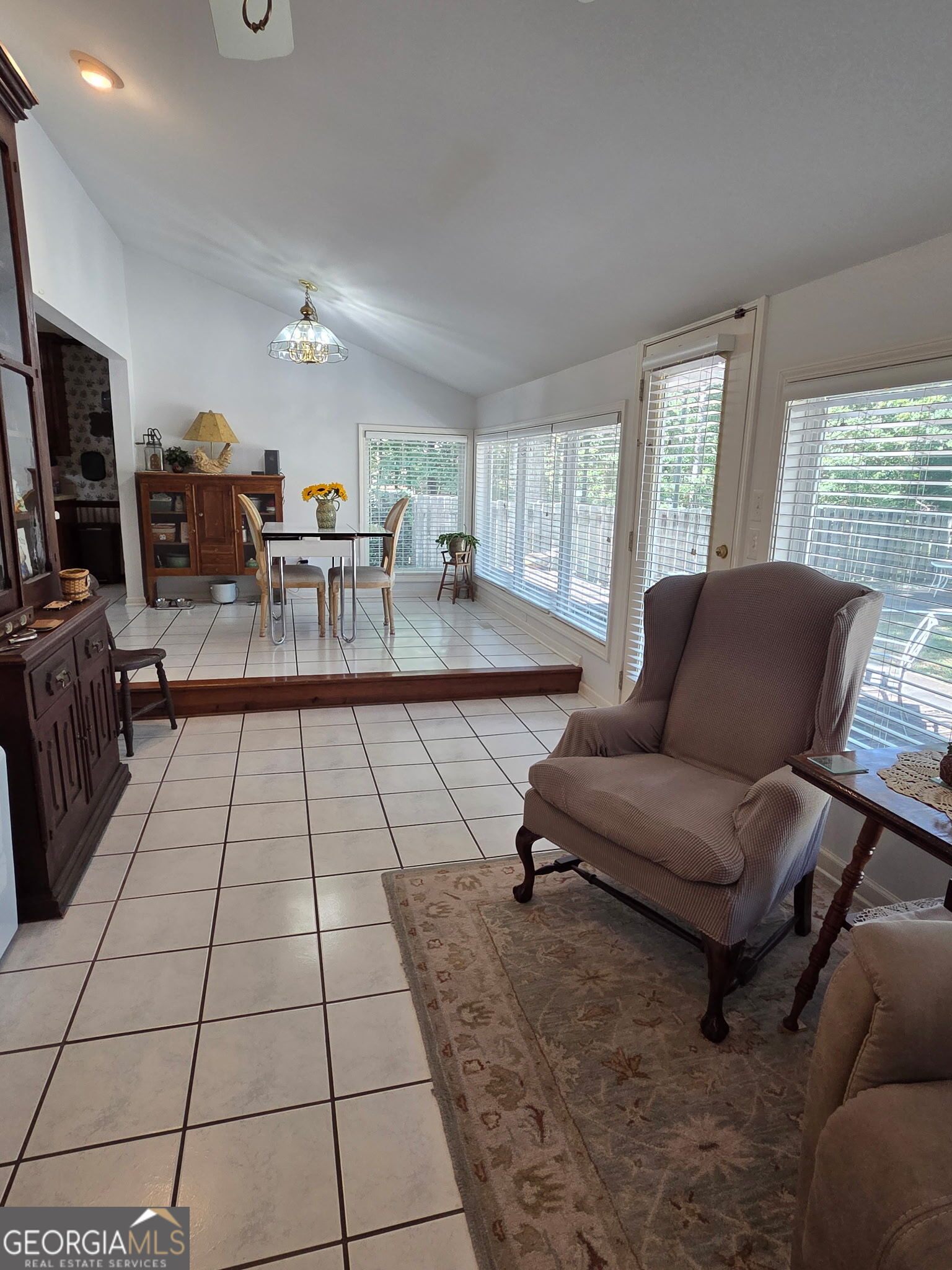 8 Rover Rd Property Photo 17