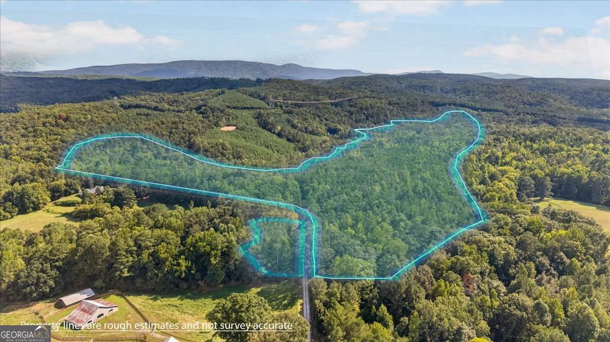 240 Collins Place Property Photo 1