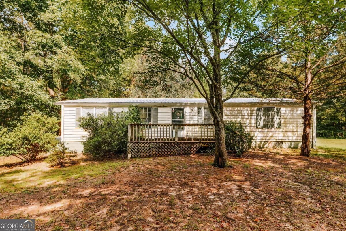 111 Johnson Rd Property Photo 1