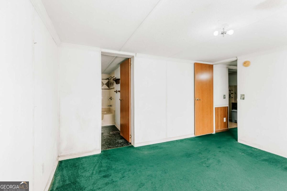 111 Johnson Rd Property Photo 10