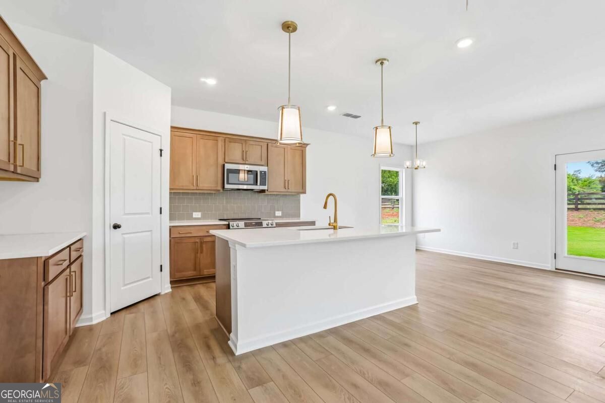 109 Candler Trace Property Photo 11