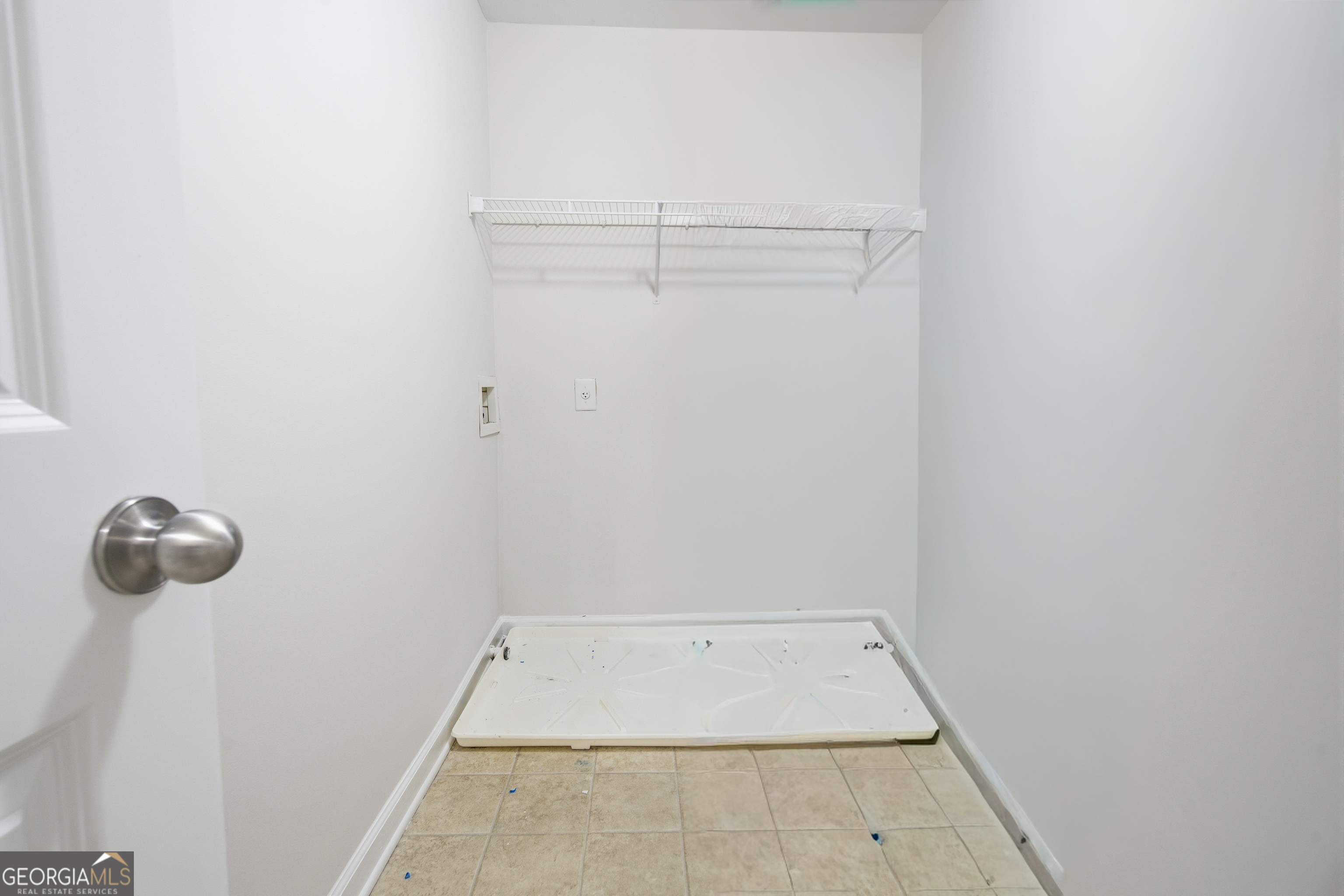 5140 Meridian Lane Property Photo 7