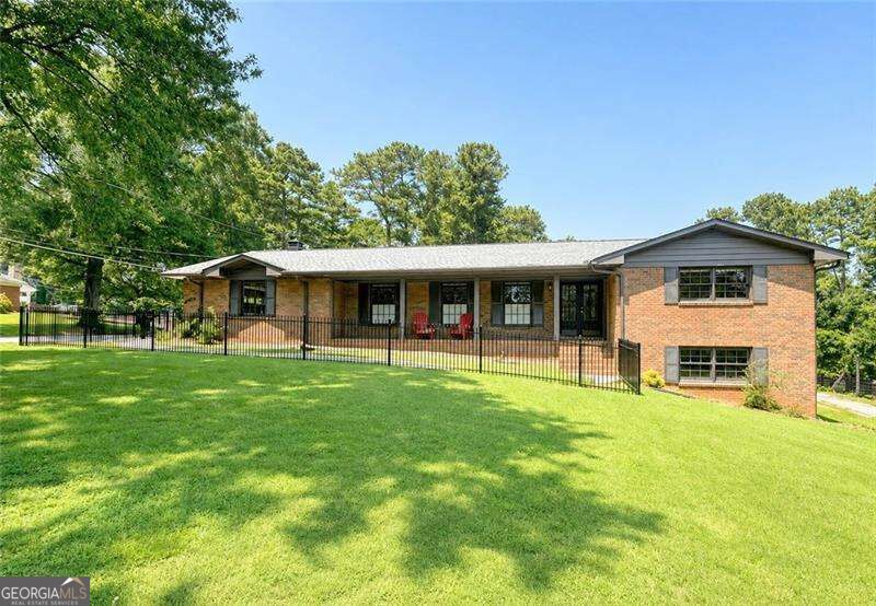 381 Chicopee Drive Ne Property Photo 1