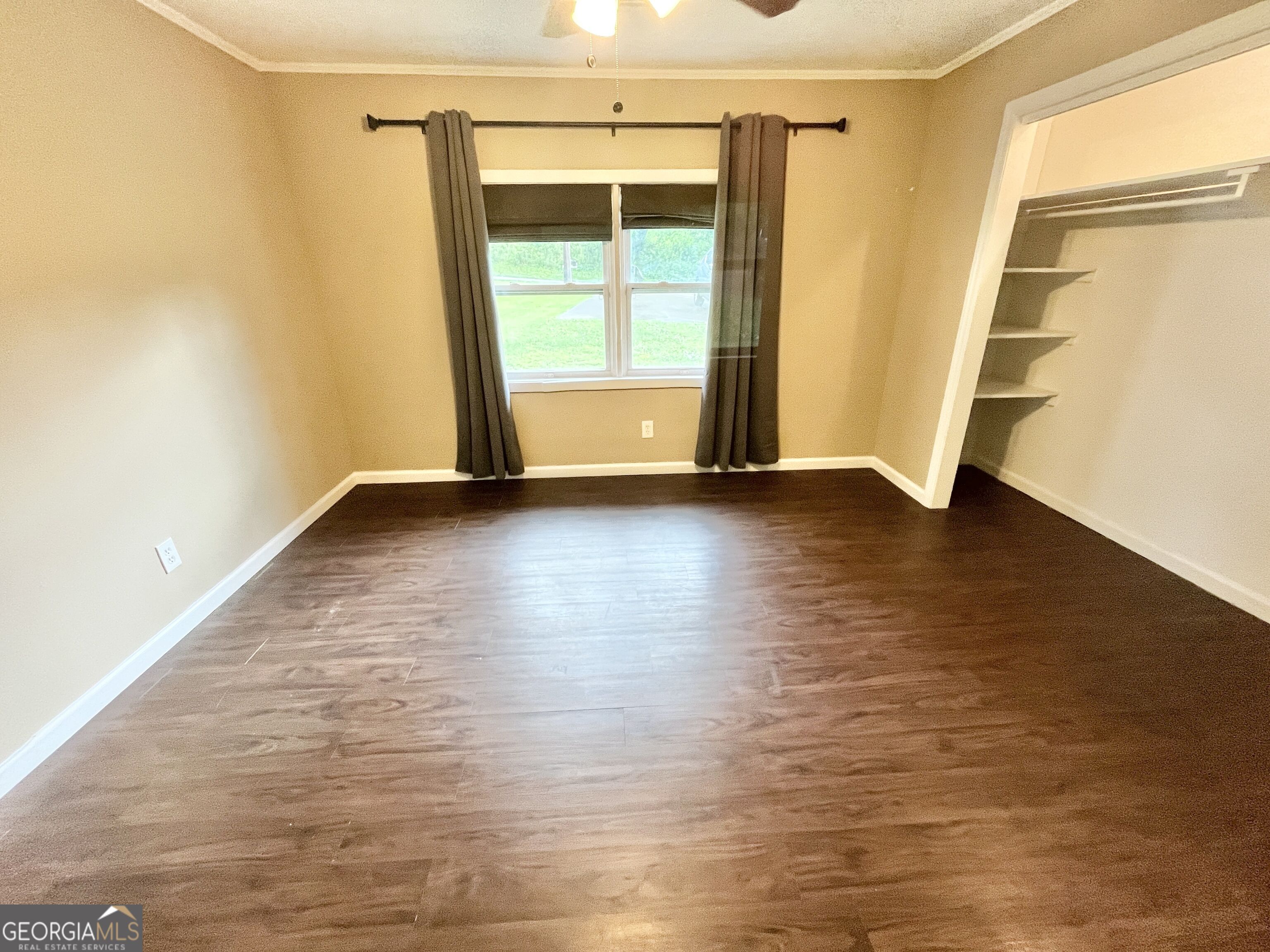 4415 Oak Street # B Property Photo 12