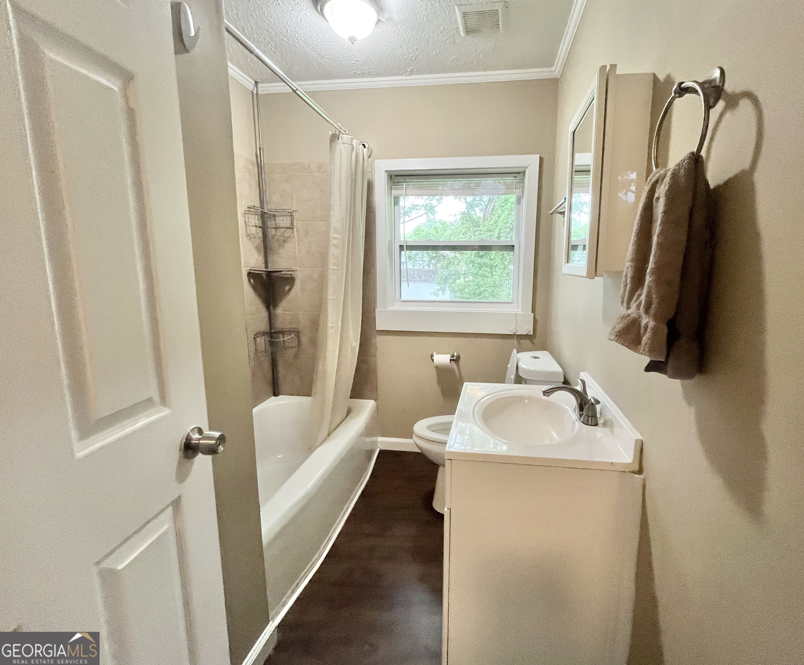 4415 Oak Street # B Property Photo 15
