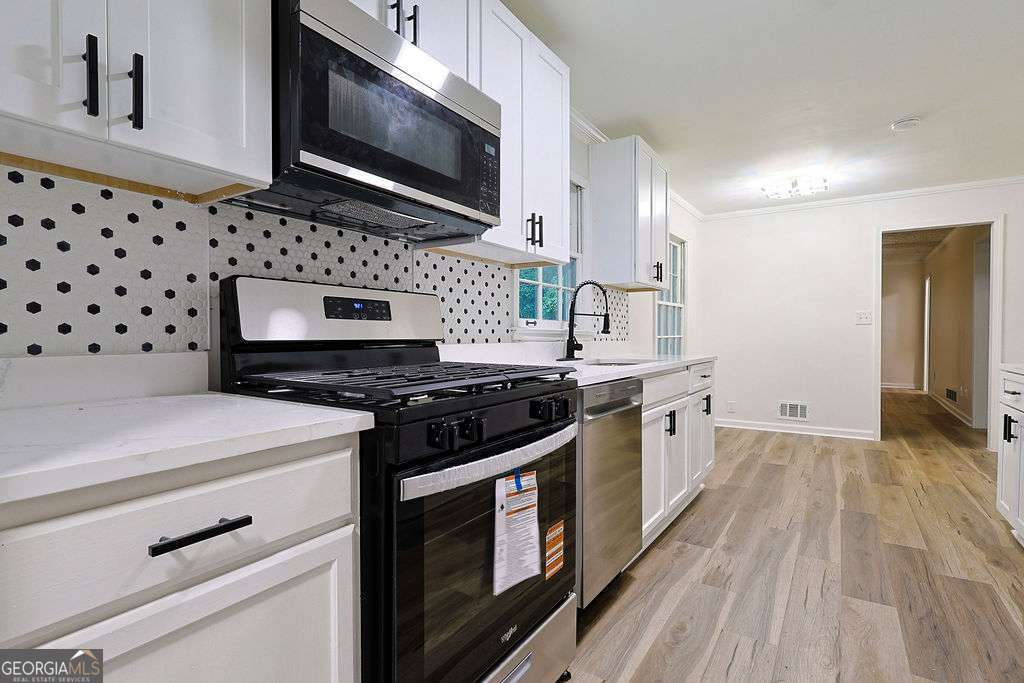 2016 Gibralter Way Property Photo 4