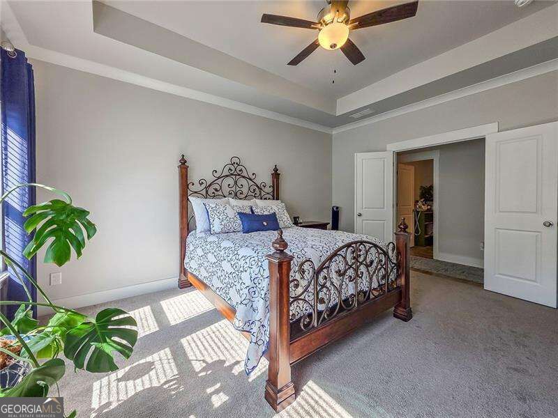 295 Crestbrook Lane Property Photo 18