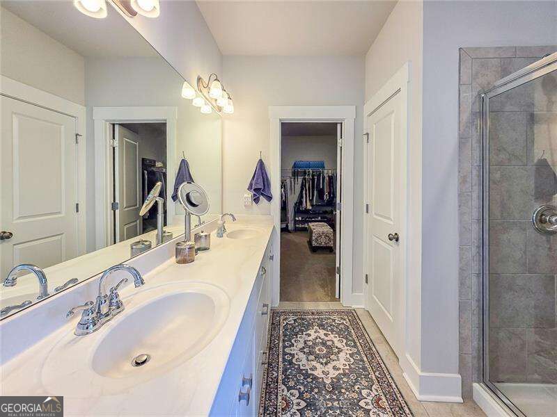 295 Crestbrook Lane Property Photo 20