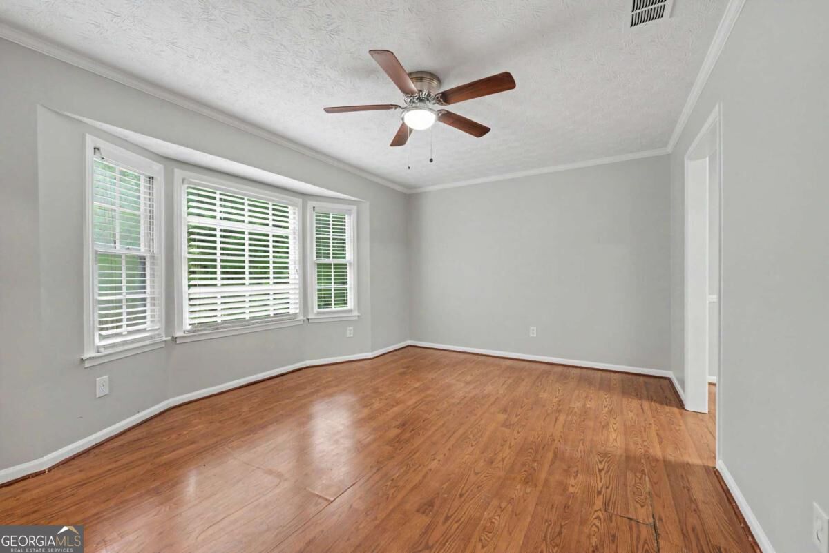 4732 Hickory Court Sw Property Photo 2