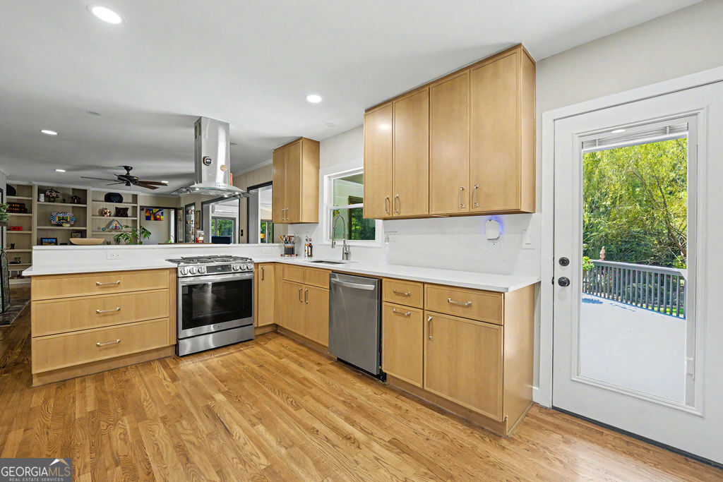 747 Starlight Court Property Photo 12
