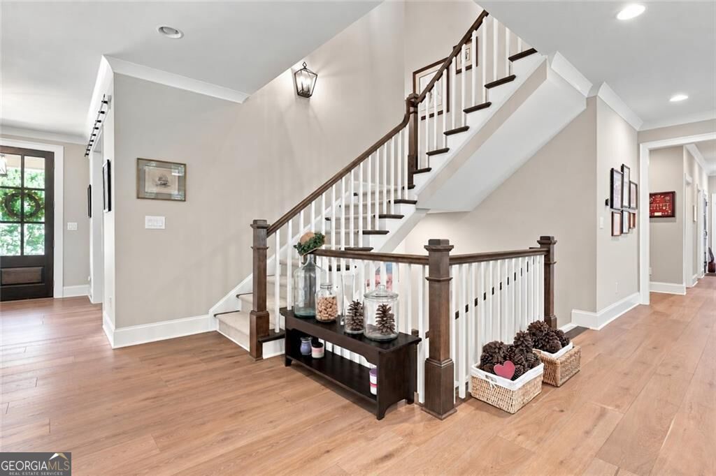 6025 Pebblestone Lane Property Photo 7
