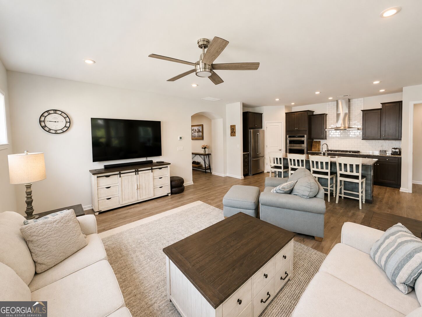 229 Nuttall Drive Property Photo 13