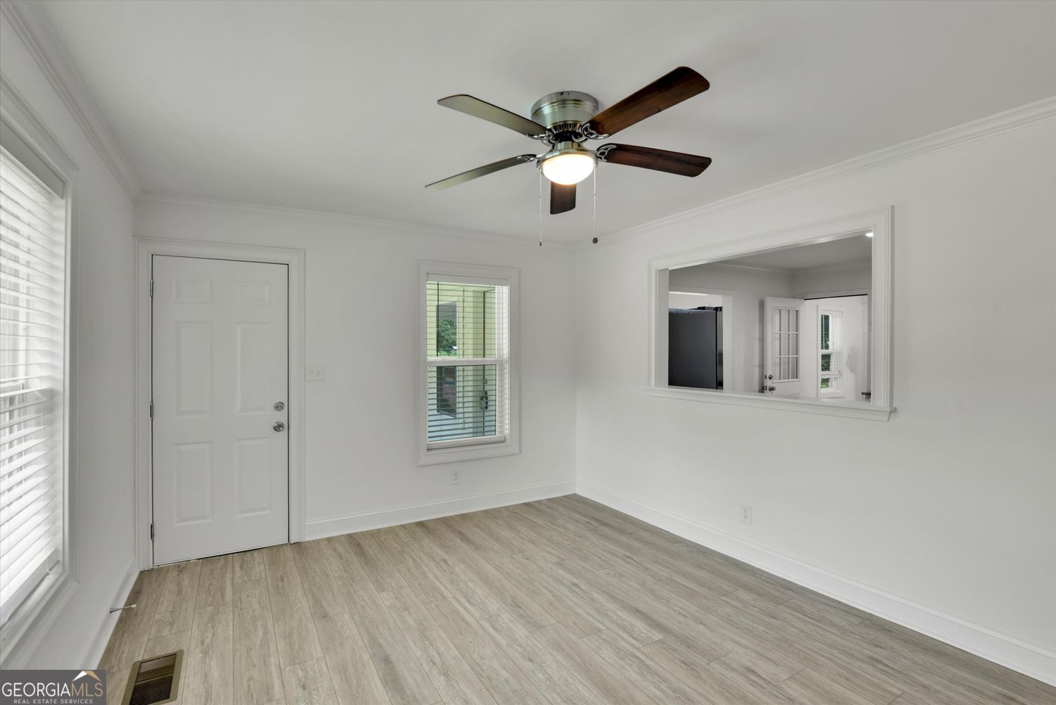 470 Schaffer Road Sw Property Photo 5