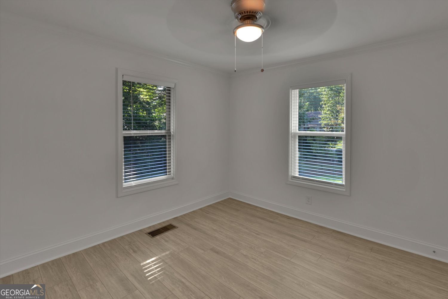 470 Schaffer Road Sw Property Photo 10