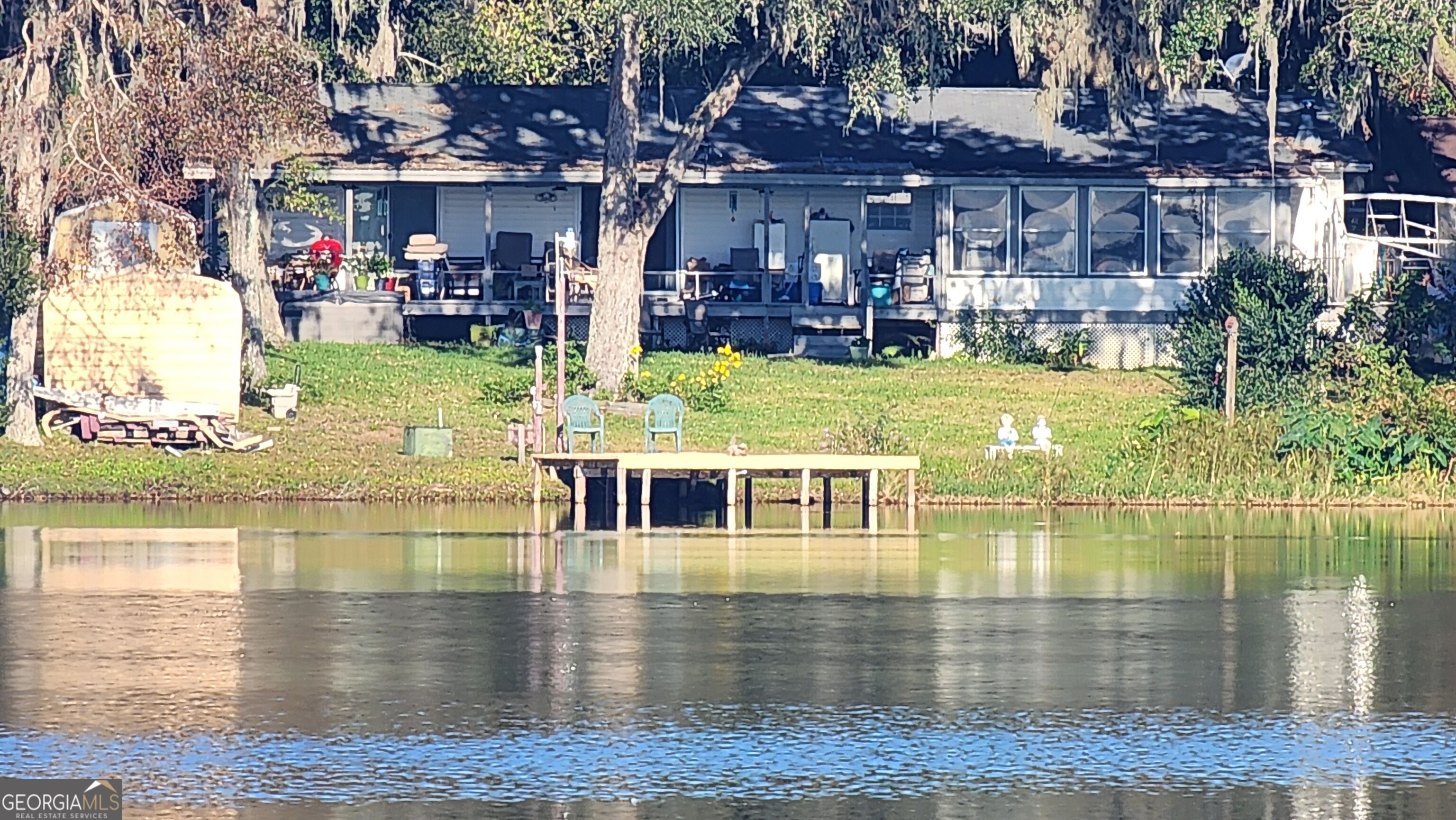 941 Lake Drive Property Photo 3