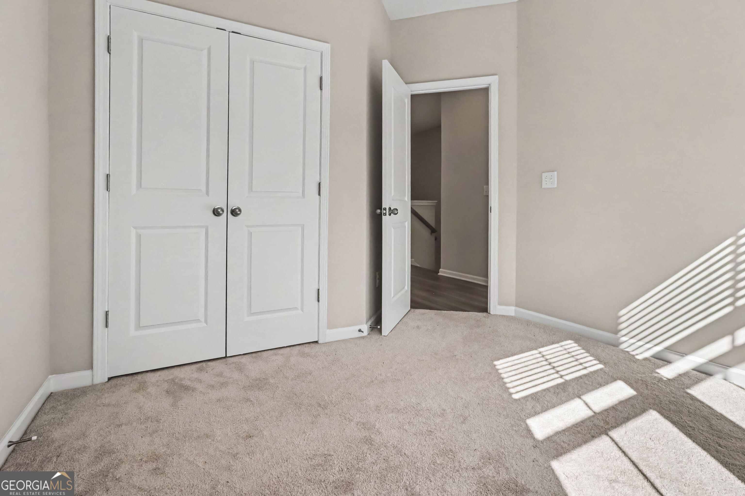 3297 Park Pointe Circle Property Photo 18