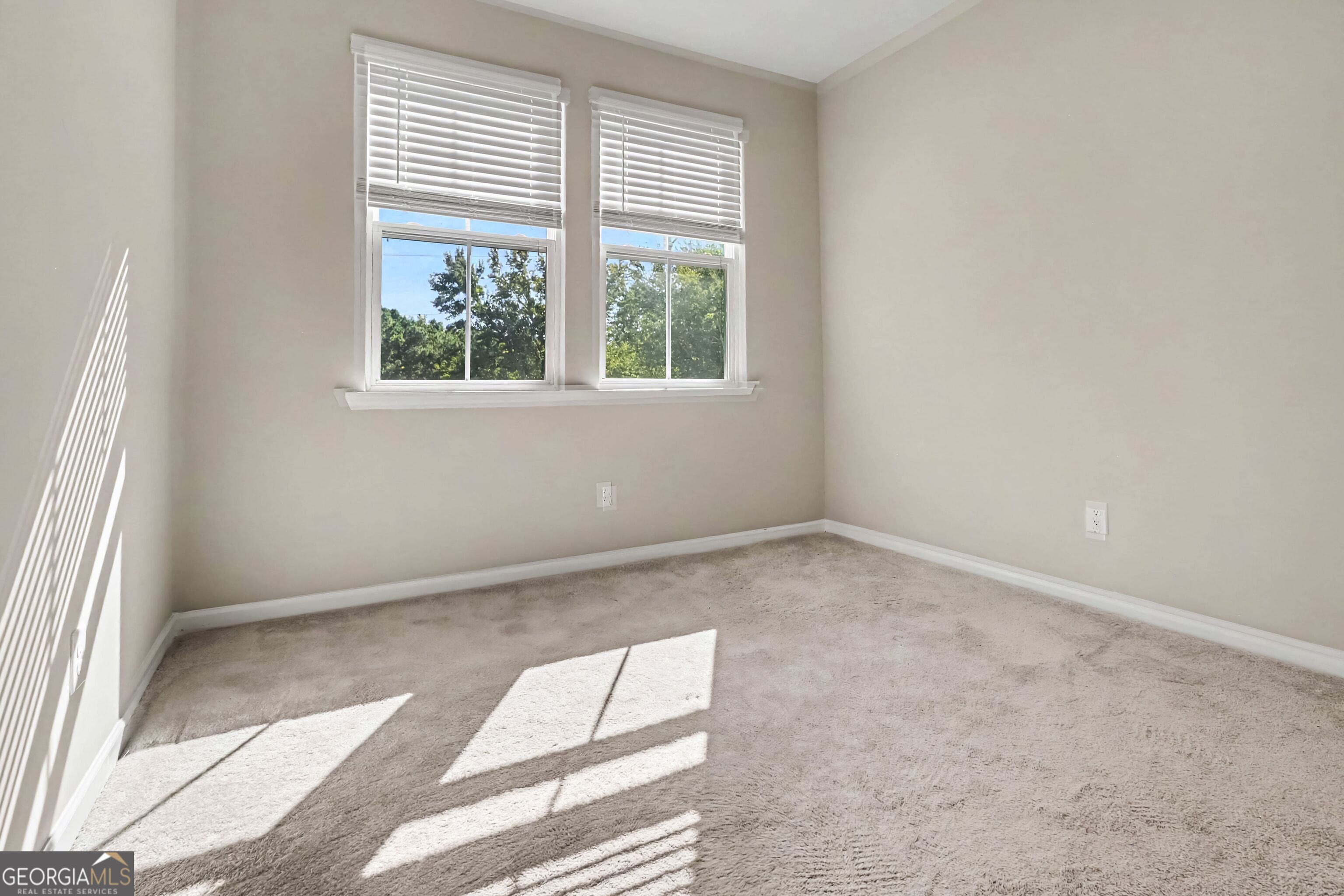 3297 Park Pointe Circle Property Photo 19