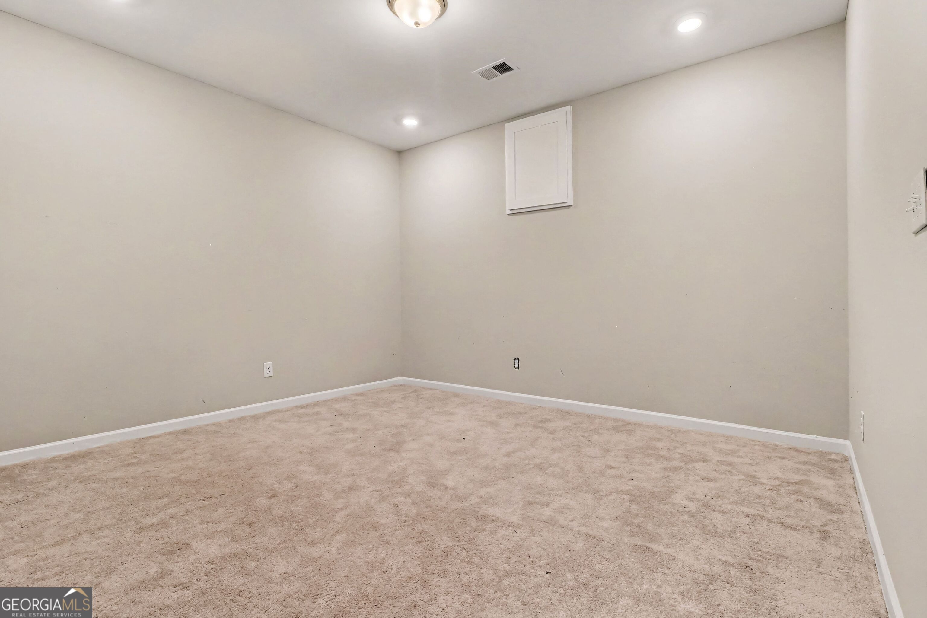 3297 Park Pointe Circle Property Photo 24