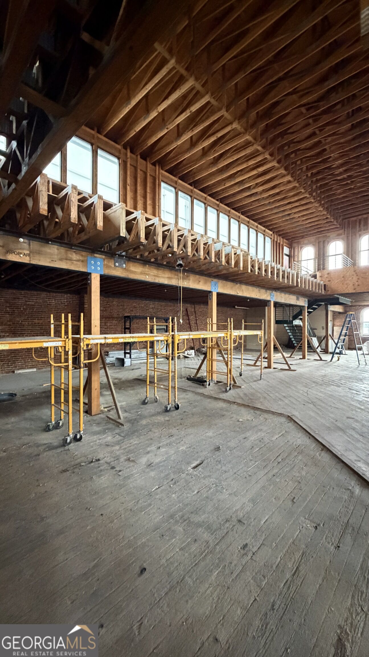 301 W Bay Street Property Photo 5