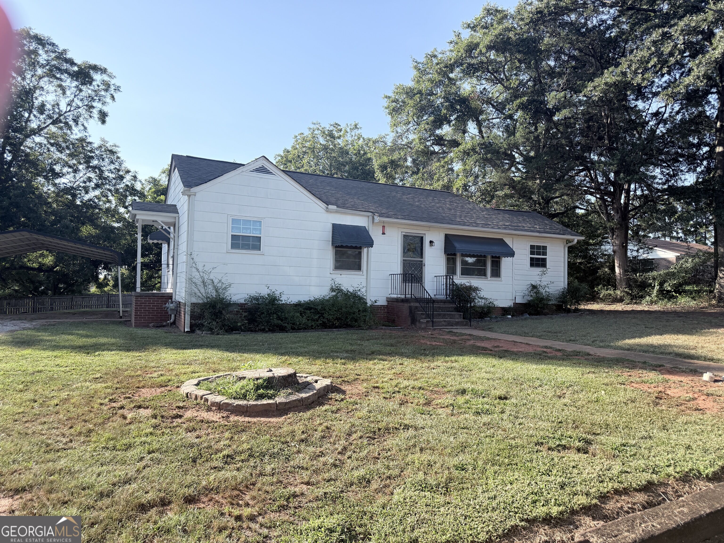 75 Williams Street Property Photo 1