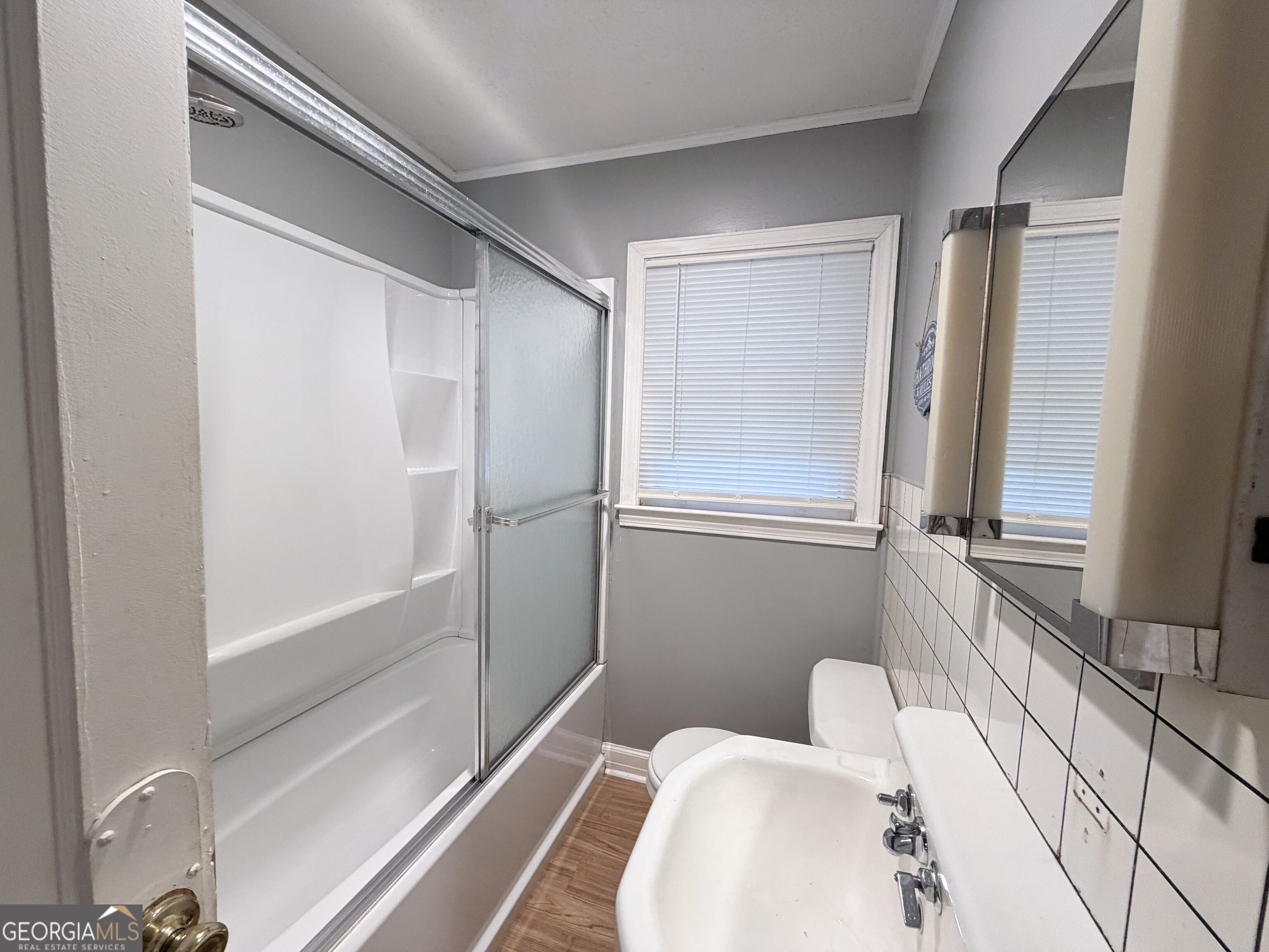 75 Williams Street Property Photo 10
