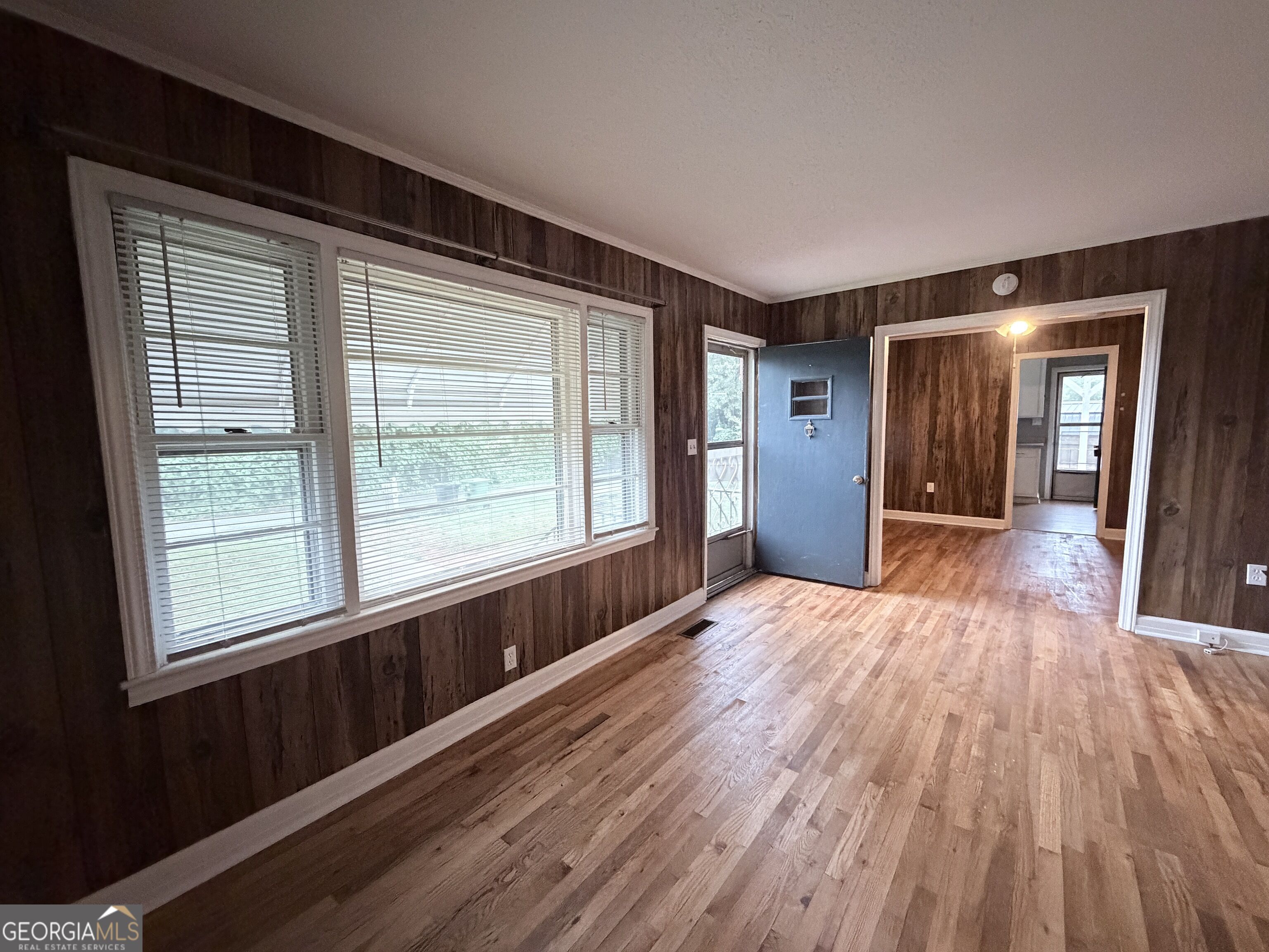 75 Williams Street Property Photo 12