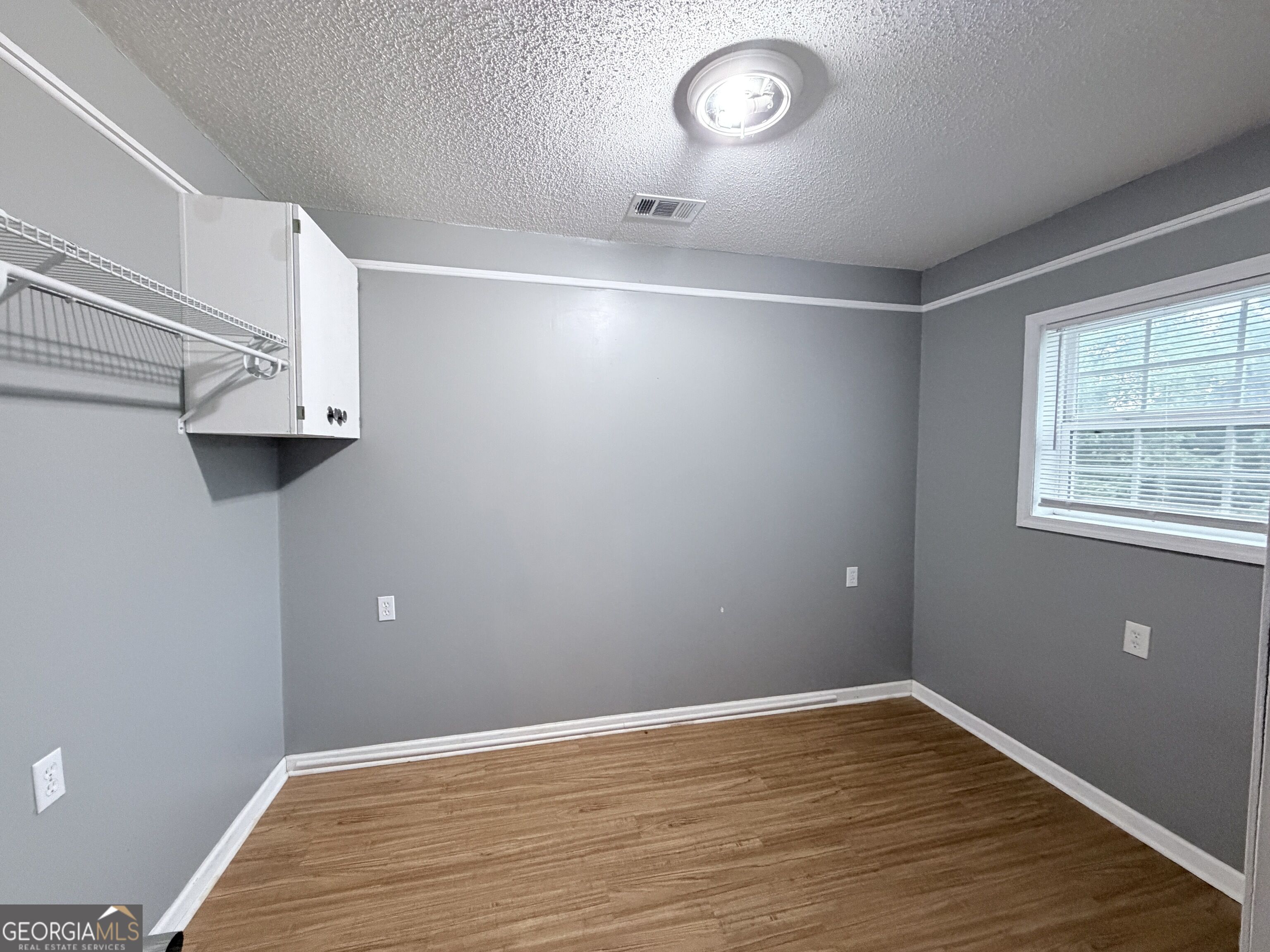 75 Williams Street Property Photo 15