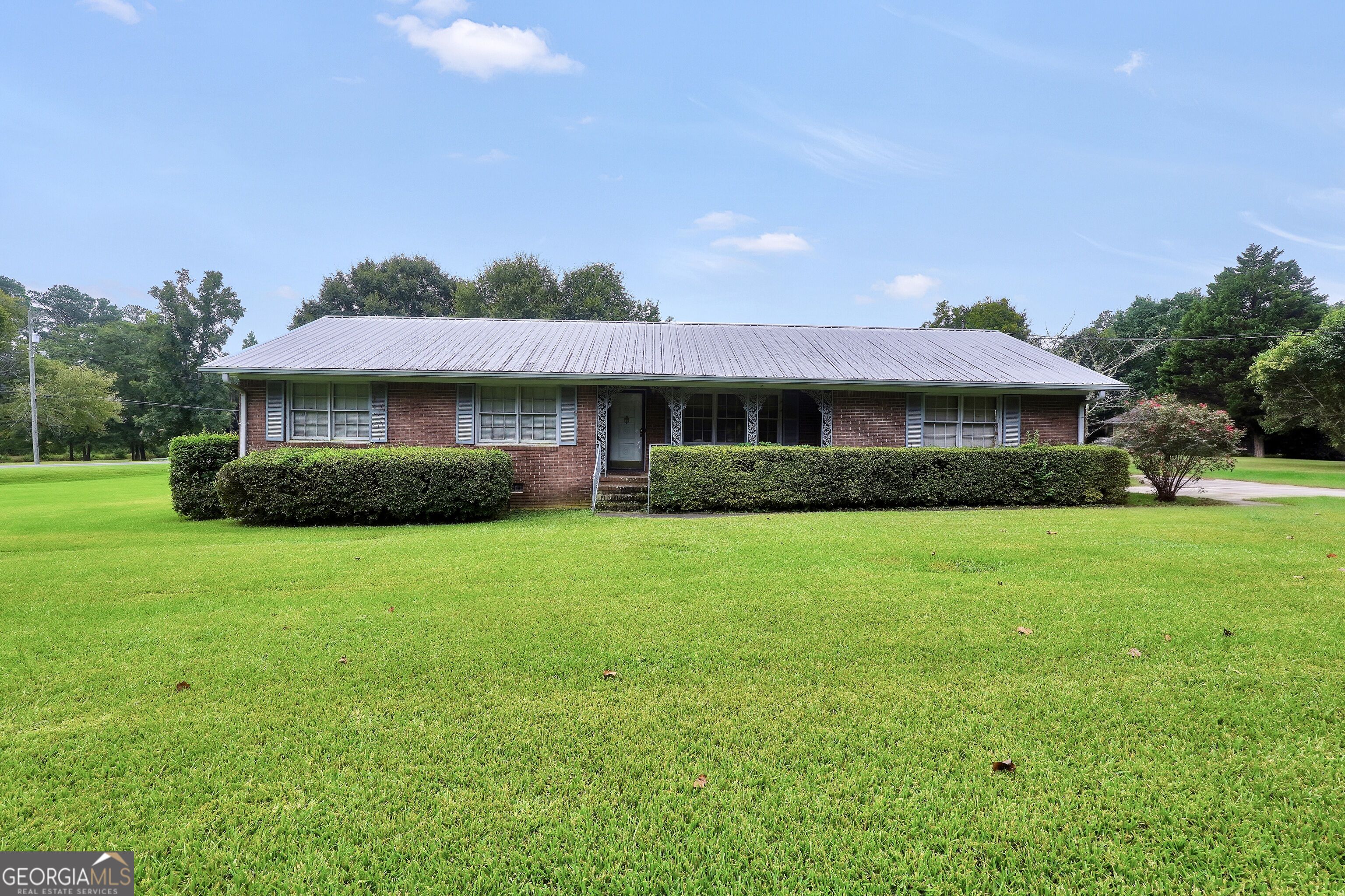 540 Freeman Street Property Photo 1