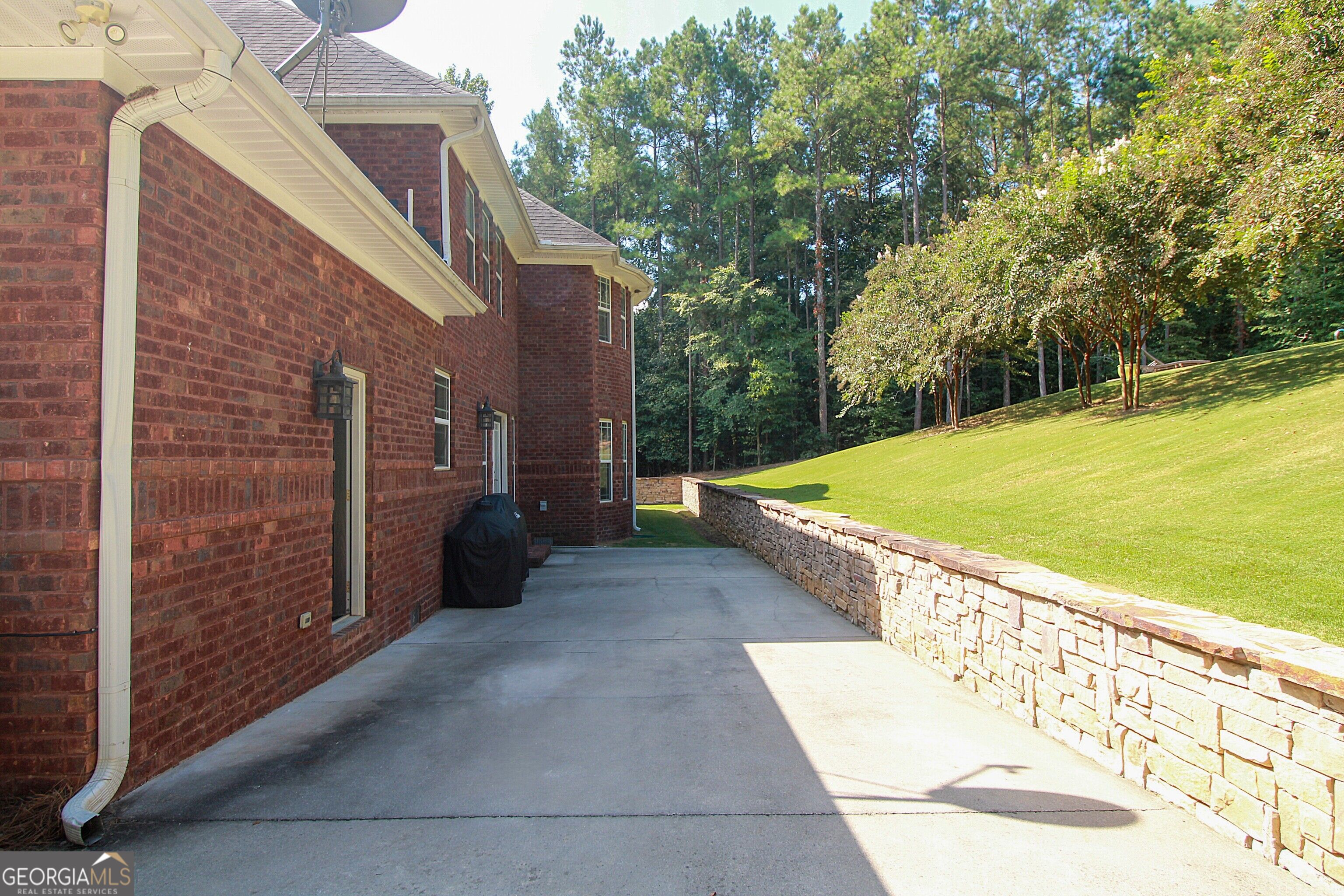 3085 Old Dalton Rd Ne Property Photo 9