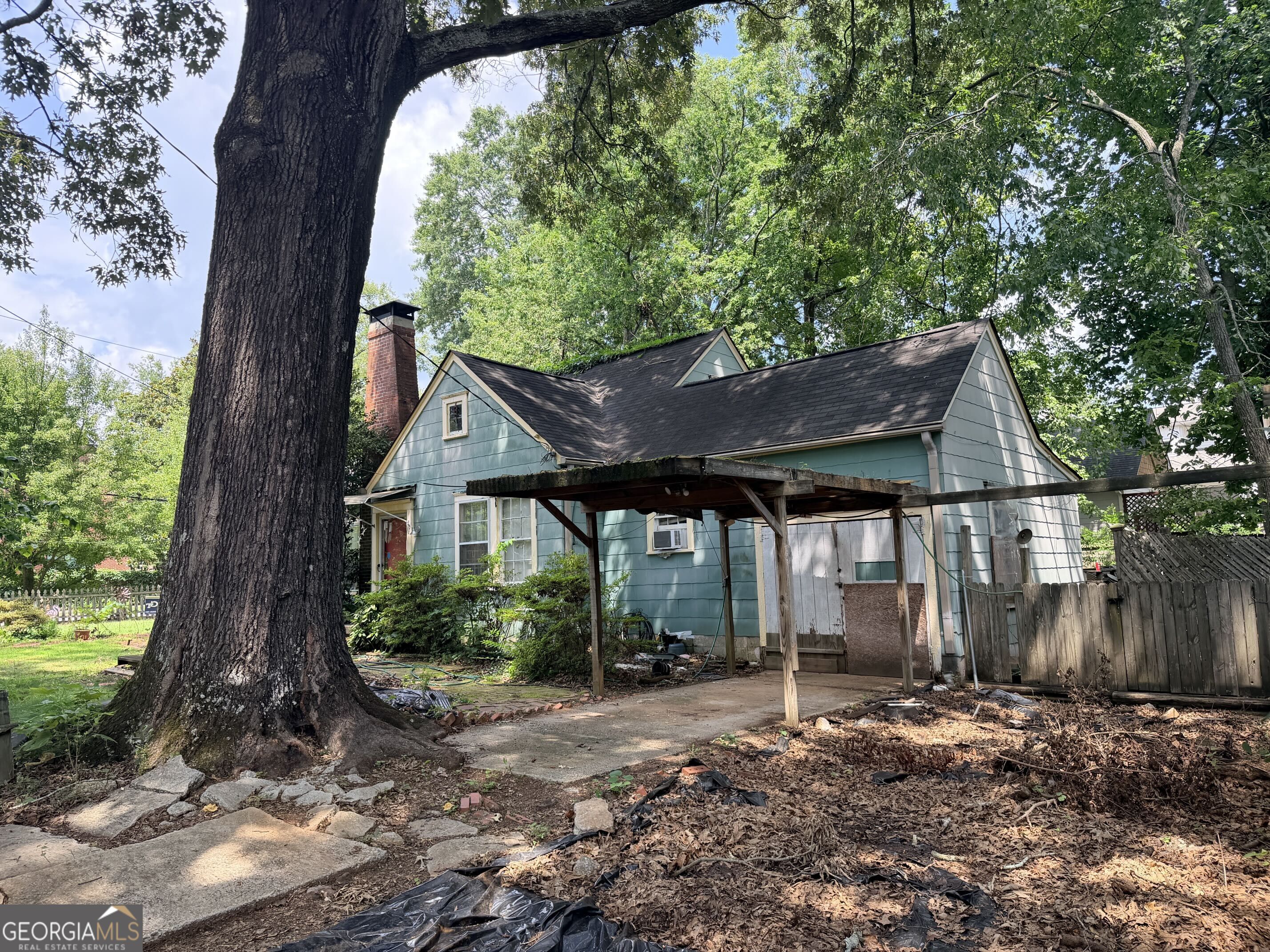 507 E Lake Drive Property Photo 4