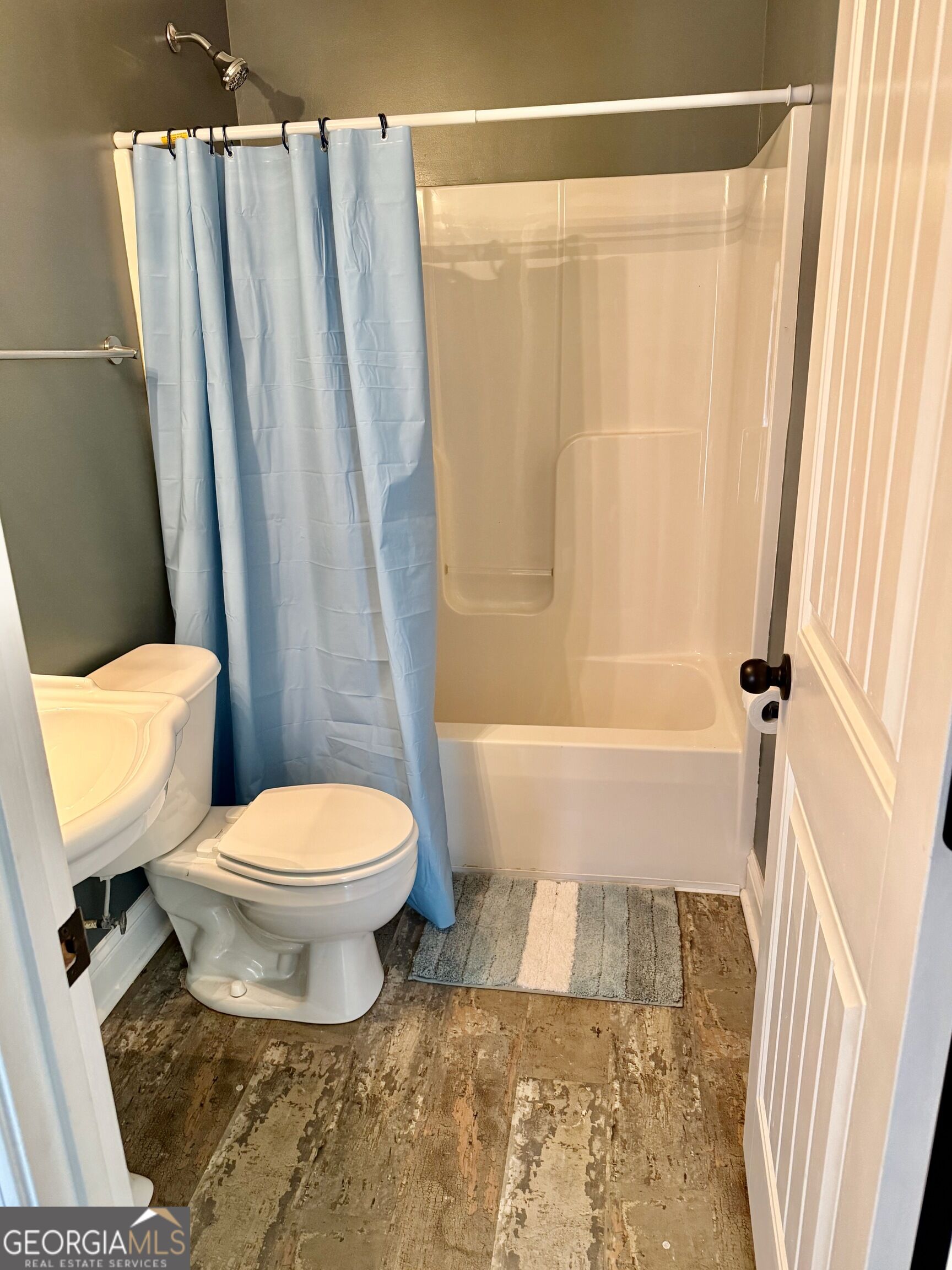 304 Madison Place Parkway Property Photo 14