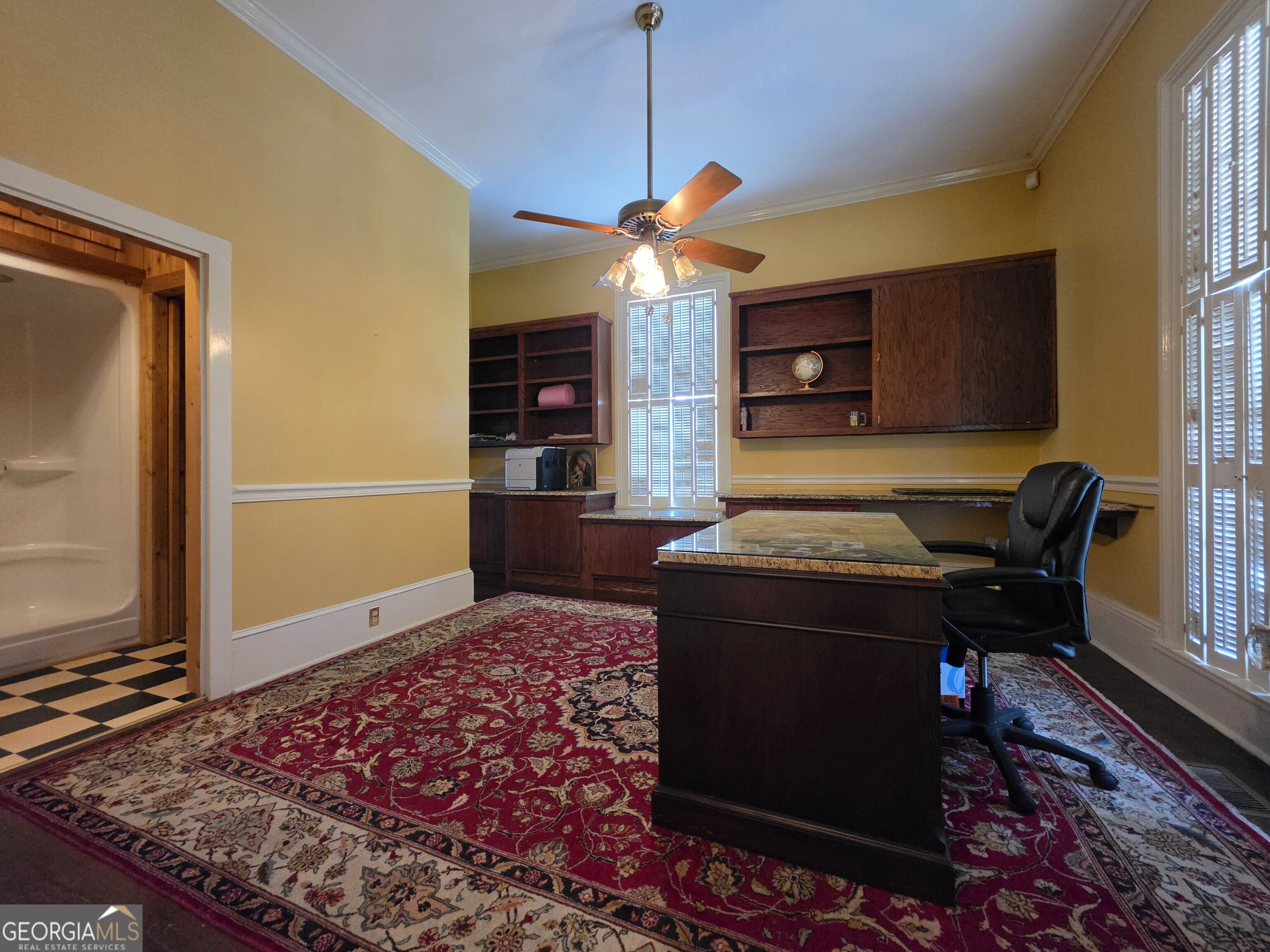 992 Spring Street Property Photo 6