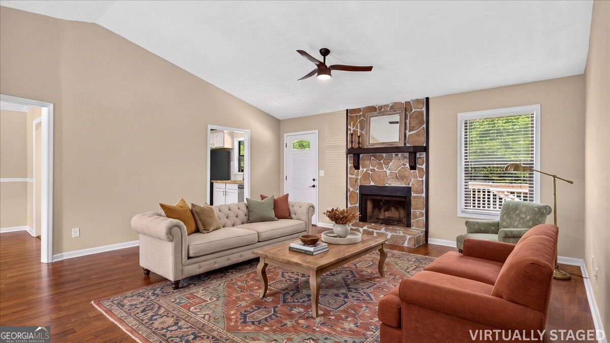260 Park Avenue Property Photo 2